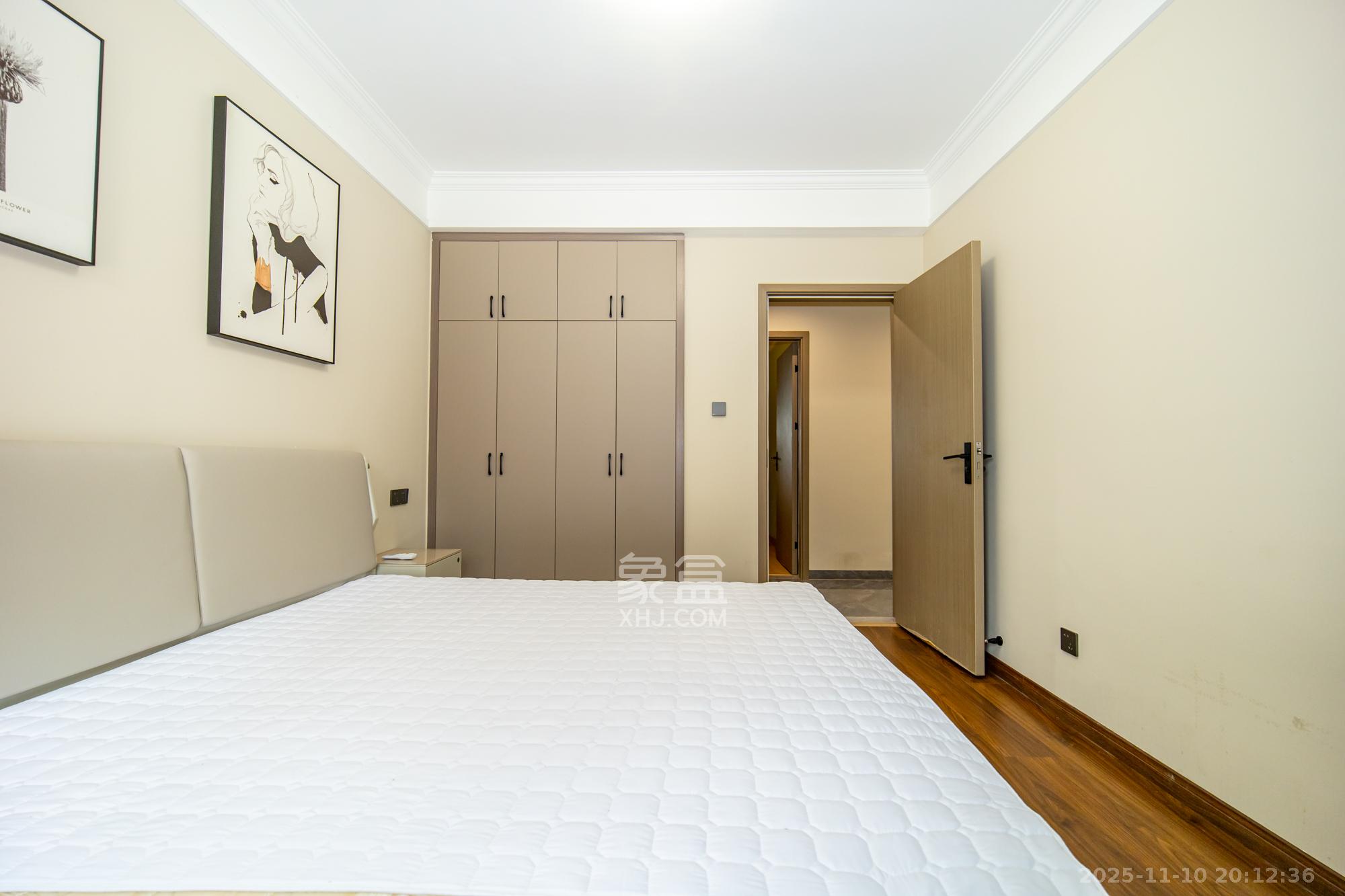 中建悦和城 3室2厅1卫 98.0万 中建悦和城 3室2厅1卫 98.0万卧室