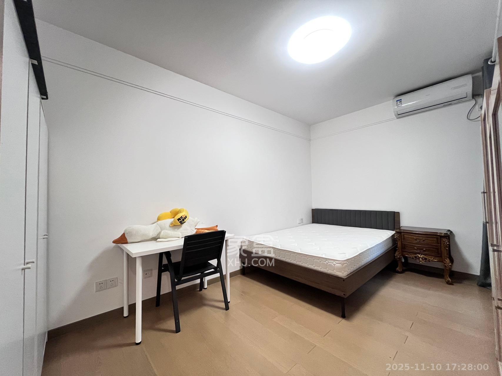 城发恒伟星雅韵(恒伟星辉苑) 3室2厅2卫 3350.0元/月 城发恒伟星雅韵(恒伟星辉苑) 3室2厅2卫 3350.0元/月室内图