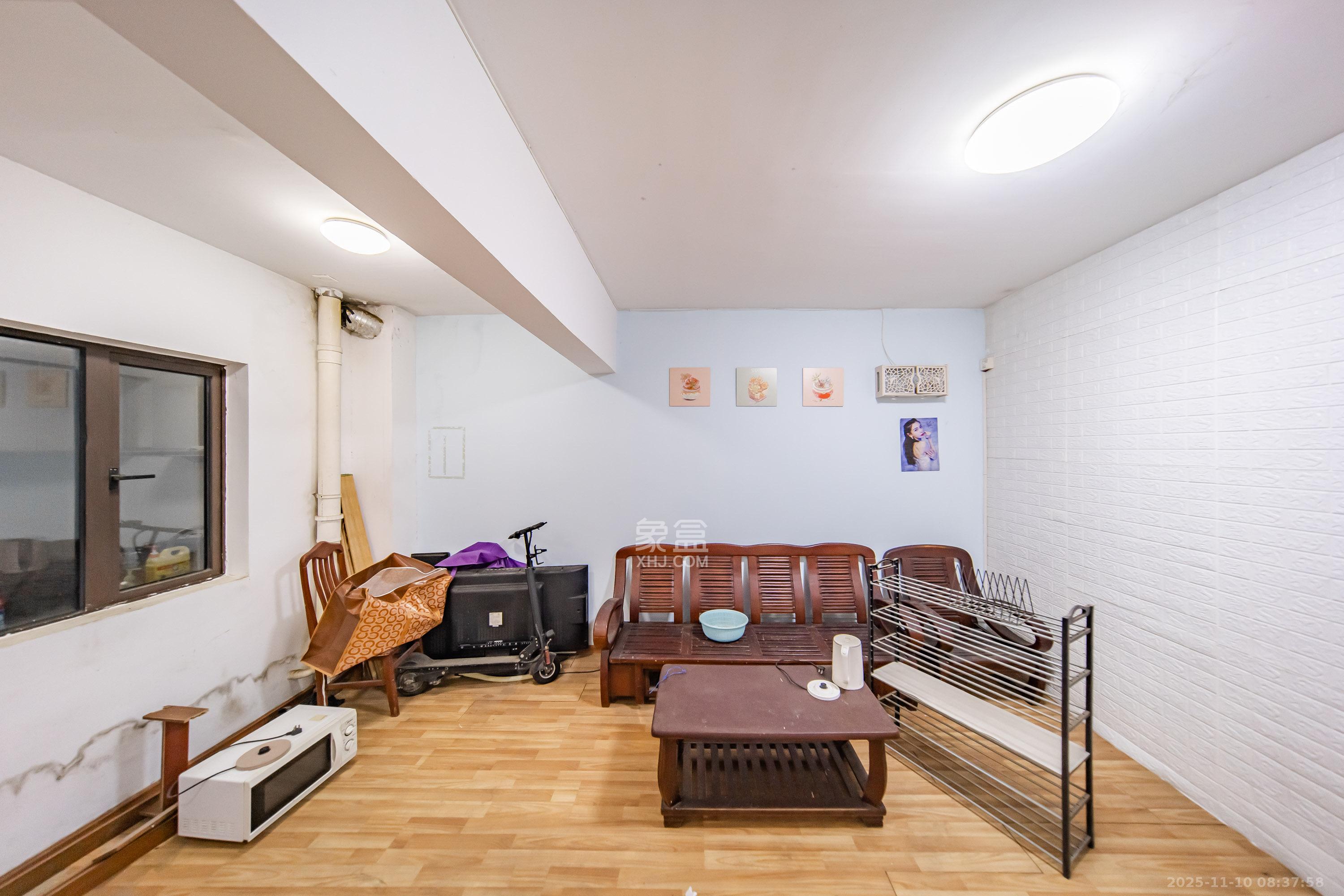 海洋半岛（月珑湾）  3室2厅1卫    1600.0元/月室内图