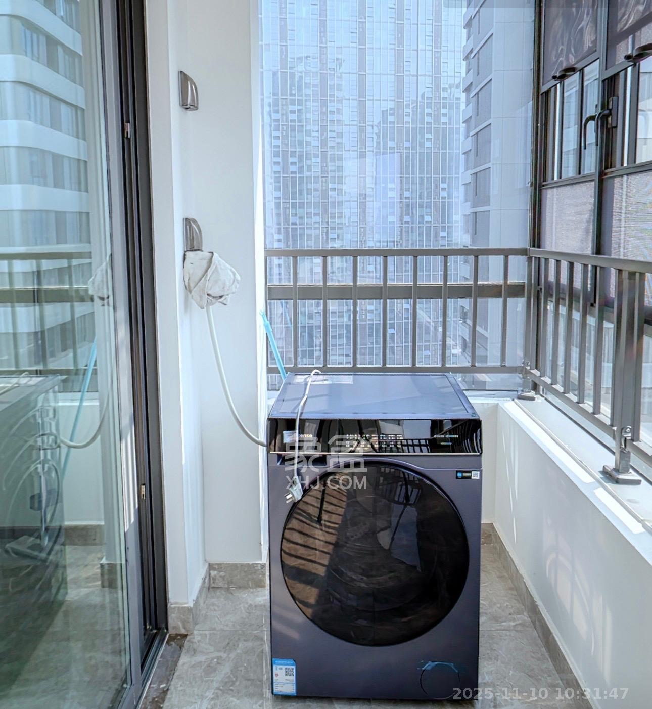 复地滨江金融中心  3室2厅2卫    4000.0元/月室内图