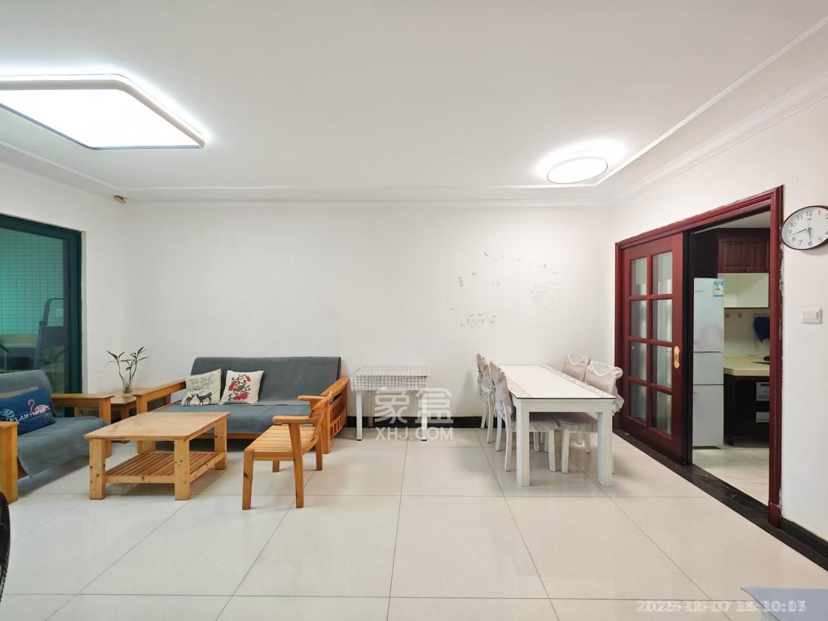 恒大城  2室2厅1卫    1800.0元/月