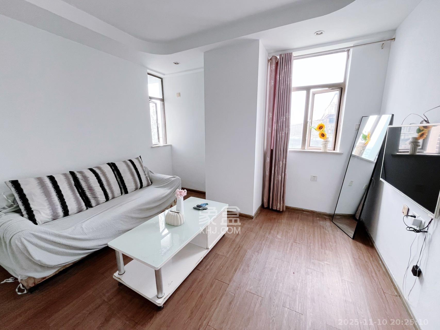 昊天大厦  2室1厅1卫    2600.0元/月