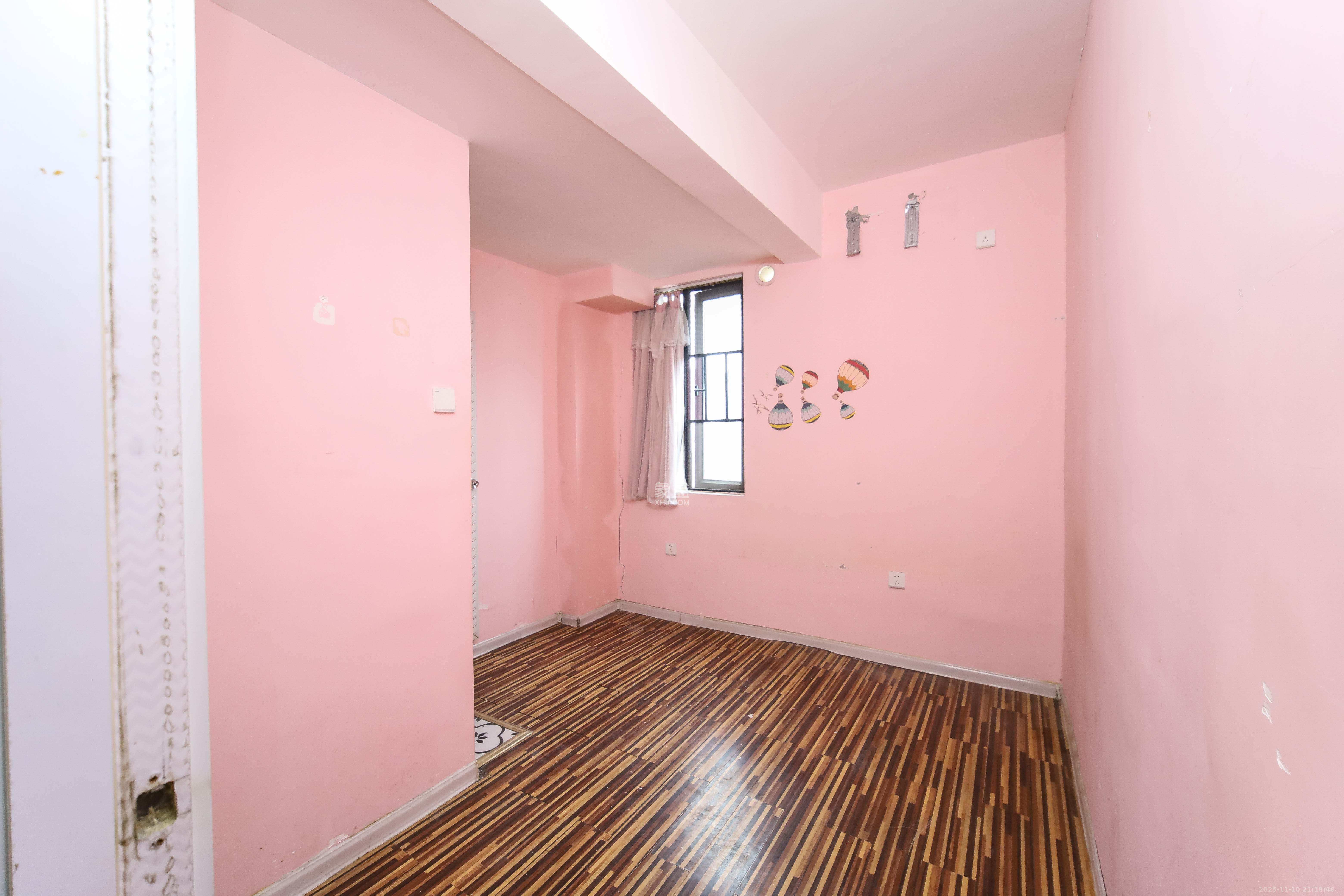 中惠锦堂 3室2厅1卫 100.0万 中惠锦堂 3室2厅1卫 100.0万卧室