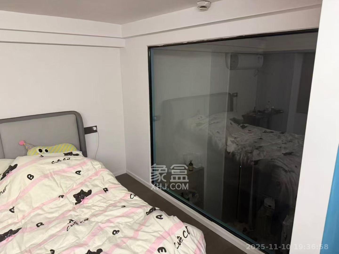 卓越中寰 2室1厅1卫 1800.0元/月 卓越中寰 2室1厅1卫 1800.0元/月室内图