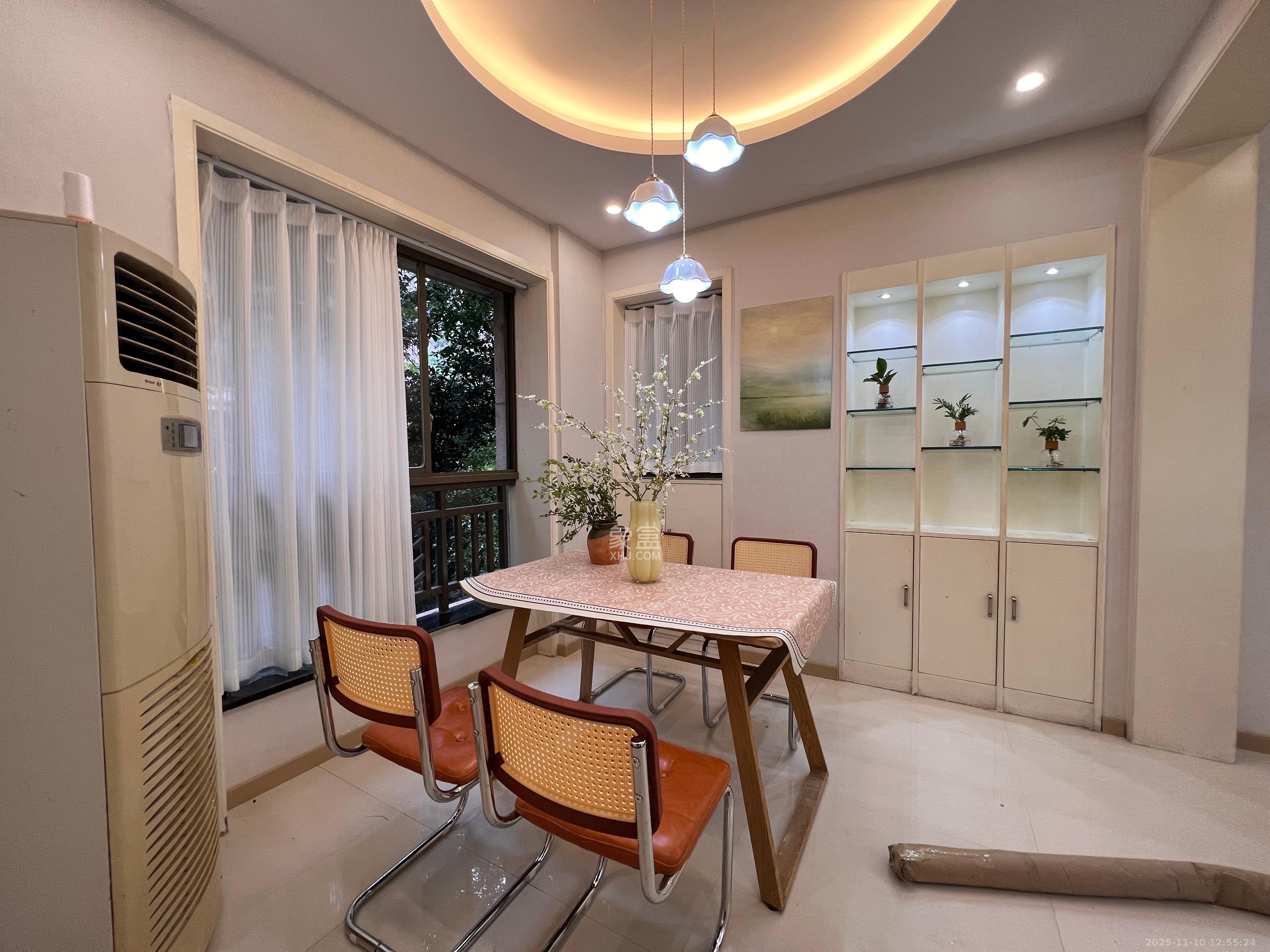 奥林匹克花园  4室1厅2卫    3500.0元/月室内图