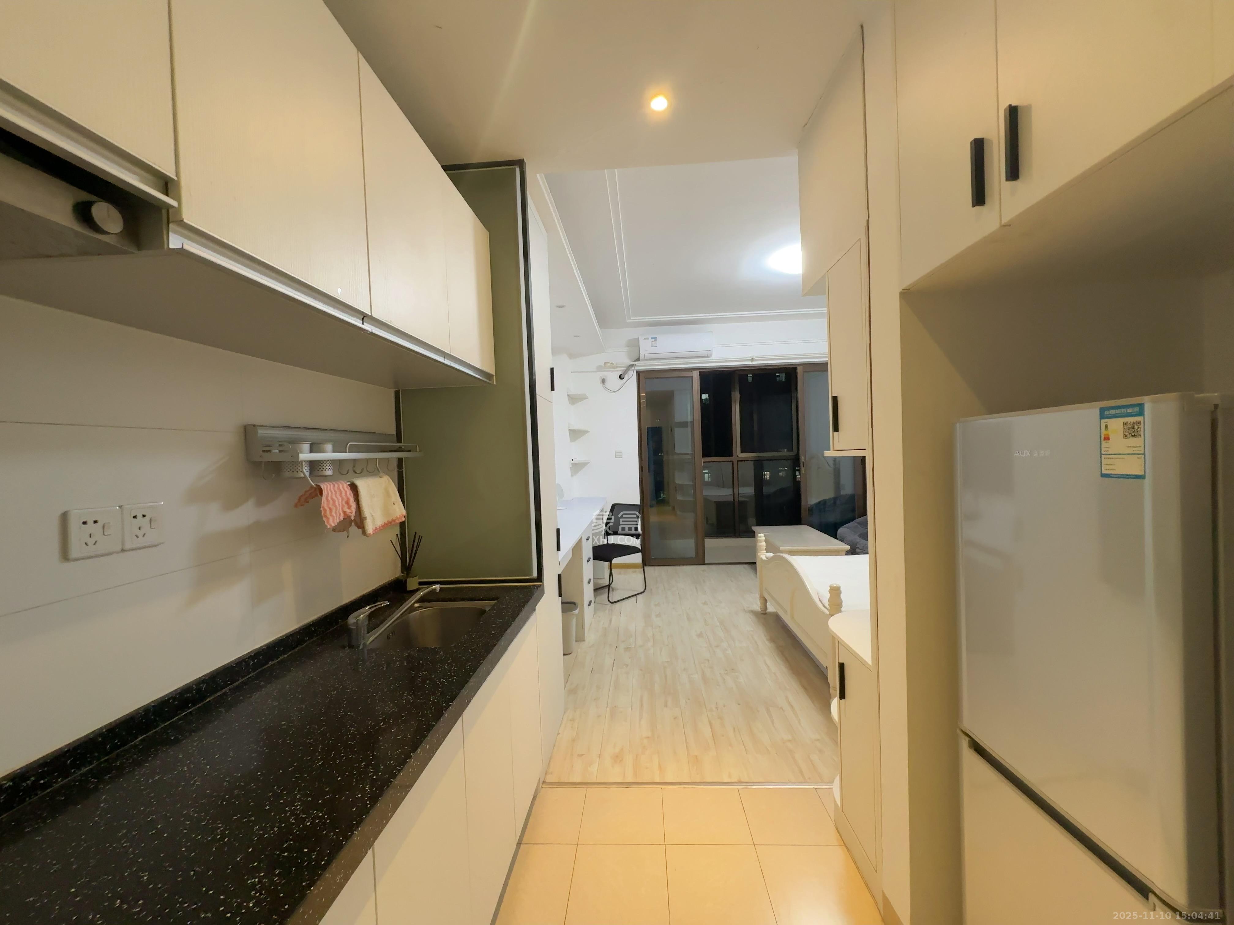 江山帝景哈佛  1室0厅0卫    1500.0元/月室内图