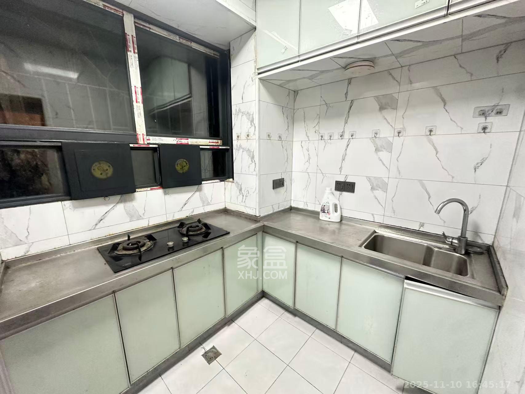 上碧湘街散盘  2室1厅1卫    1500.0元/月室内图