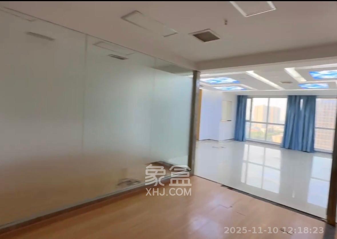 新时空  1室1厅1卫    5000.0元/月