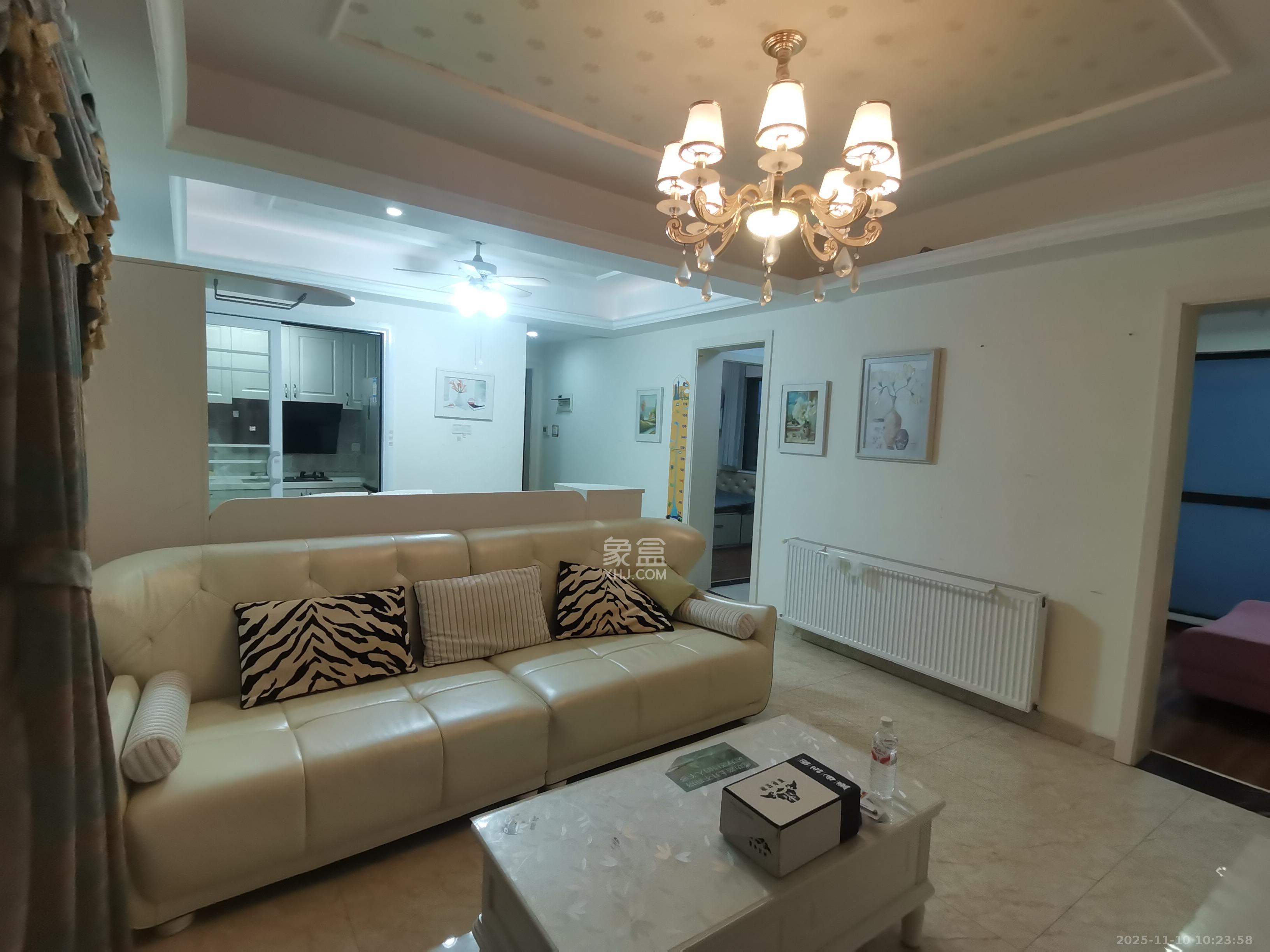 梅溪湖合能璞丽 3室2厅2卫 2500.0元/月 梅溪湖合能璞丽 3室2厅2卫 2500.0元/月室内图