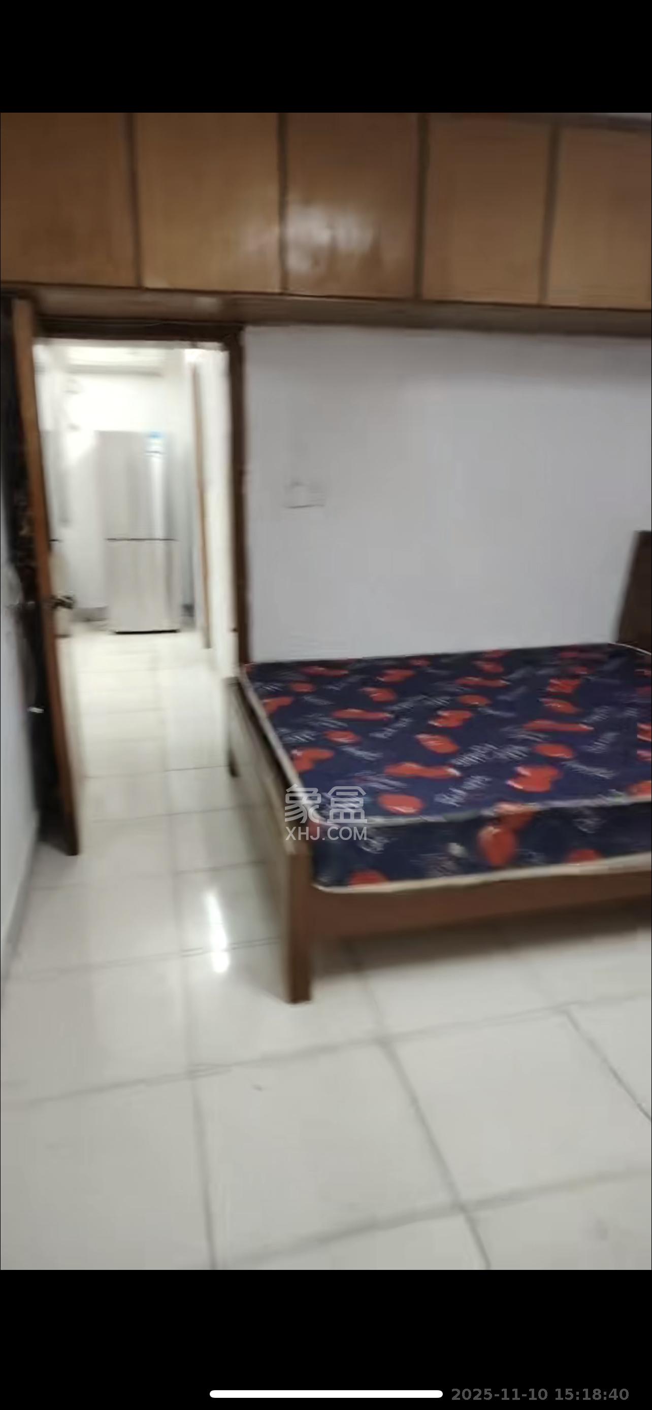 砂子塘社区  1室1厅1卫    1300.0元/月室内图