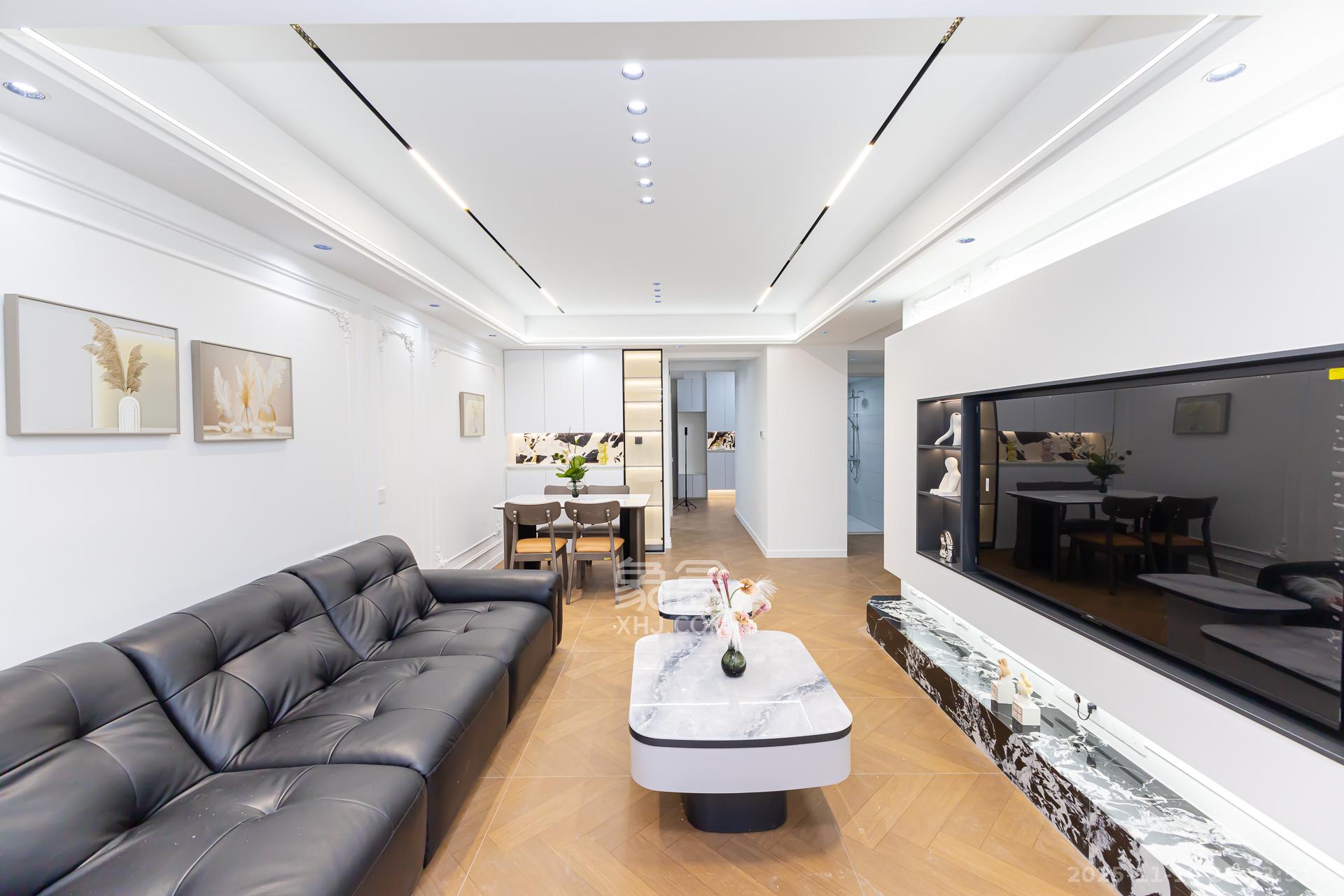 明发阅江悦府  3室2厅1卫    83.8万