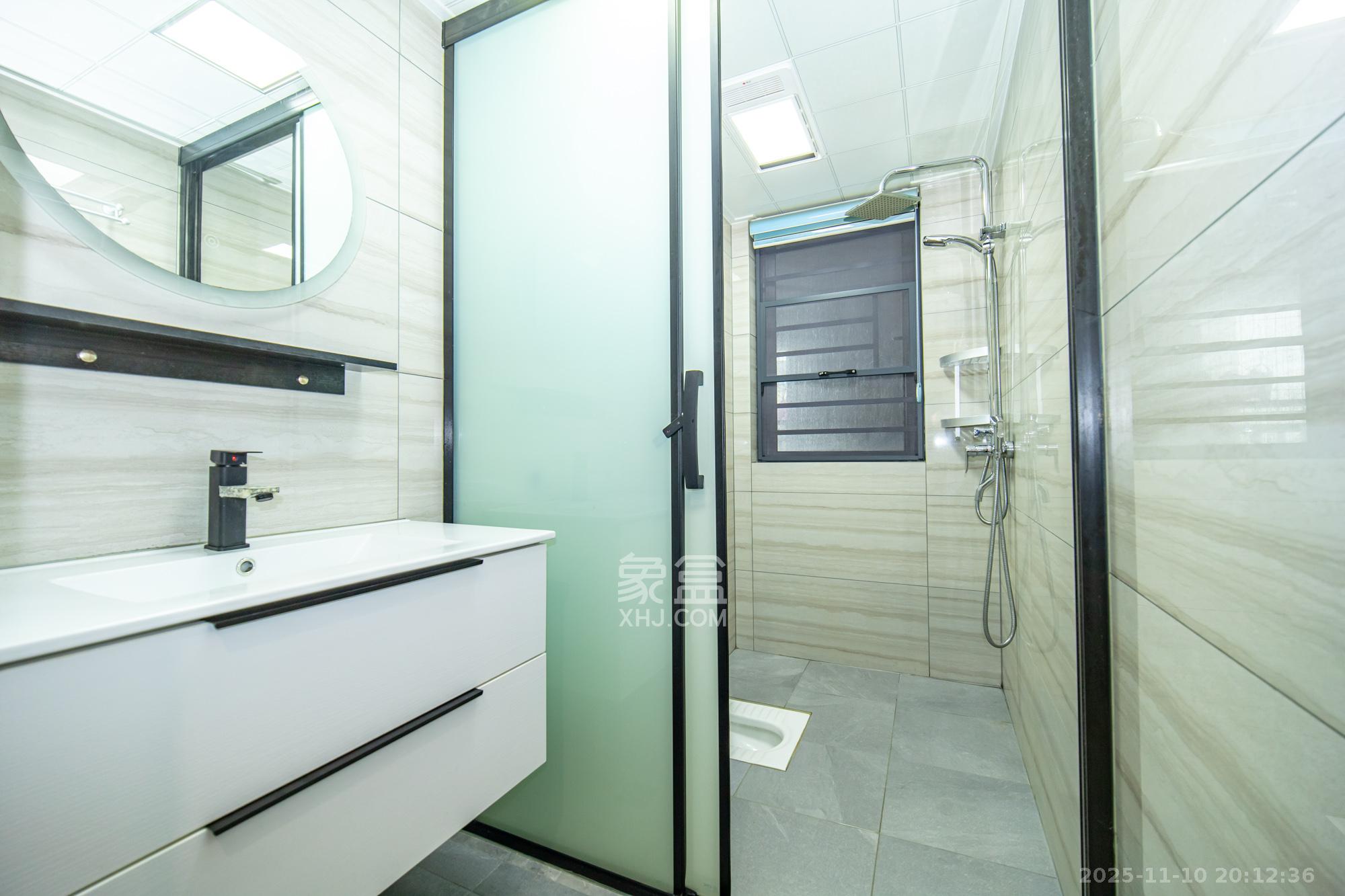 中建悦和城 3室2厅1卫 98.0万 中建悦和城 3室2厅1卫 98.0万卫生间