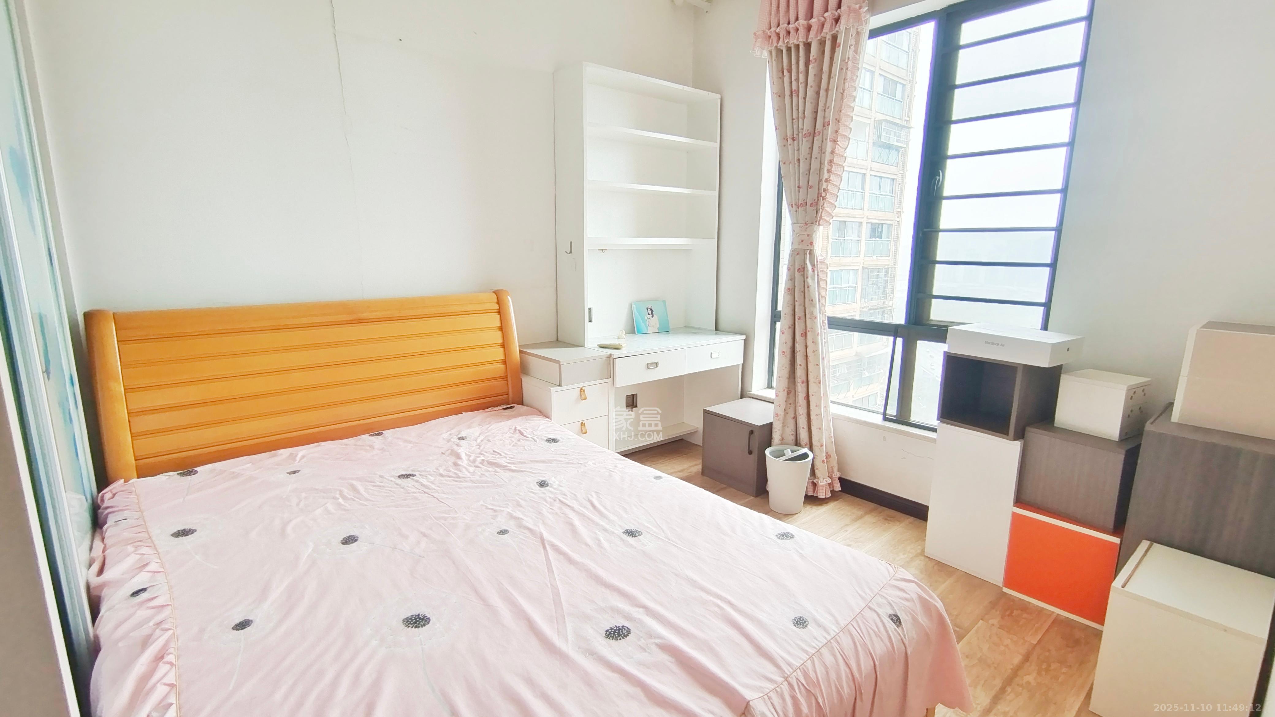 江河双水湾  3室2厅1卫    2600.0元/月室内图