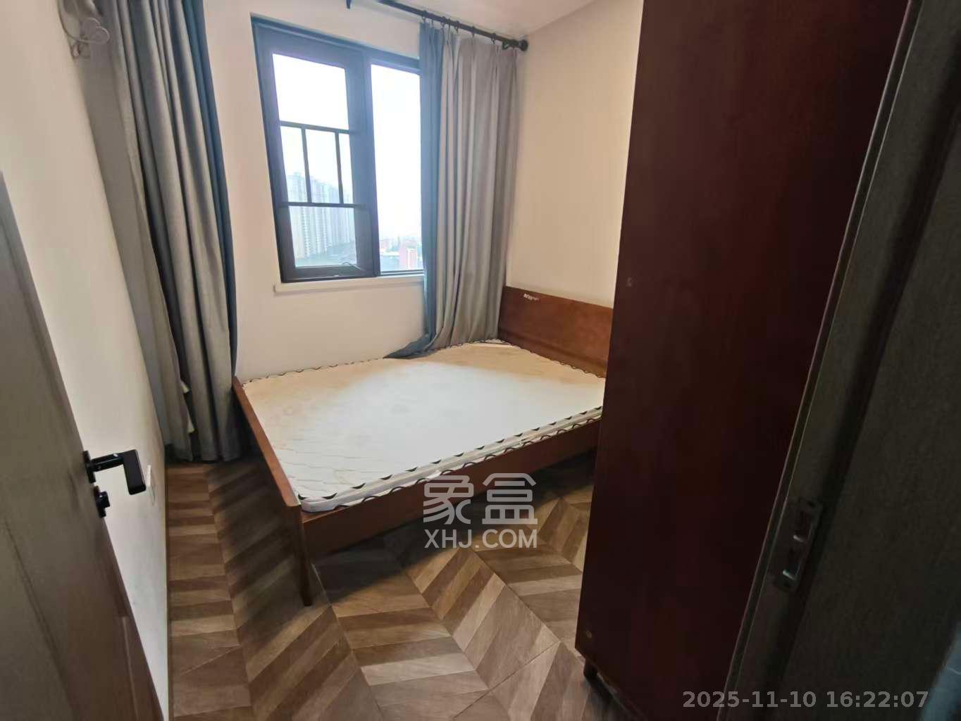 融创融公馆（融创臻苑）  3室2厅2卫    2300.0元/月室内图1