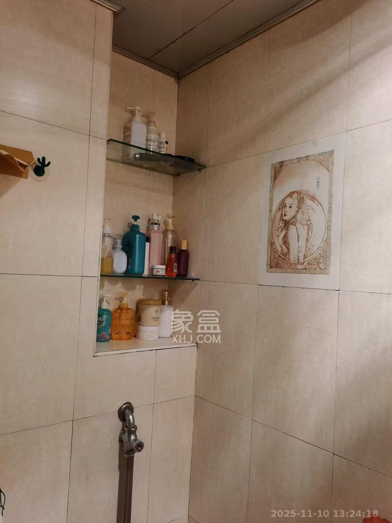 他城(天鸿时代公寓) 1室1厅1卫 1400.0元/月 他城(天鸿时代公寓) 1室1厅1卫 1400.0元/月室内图