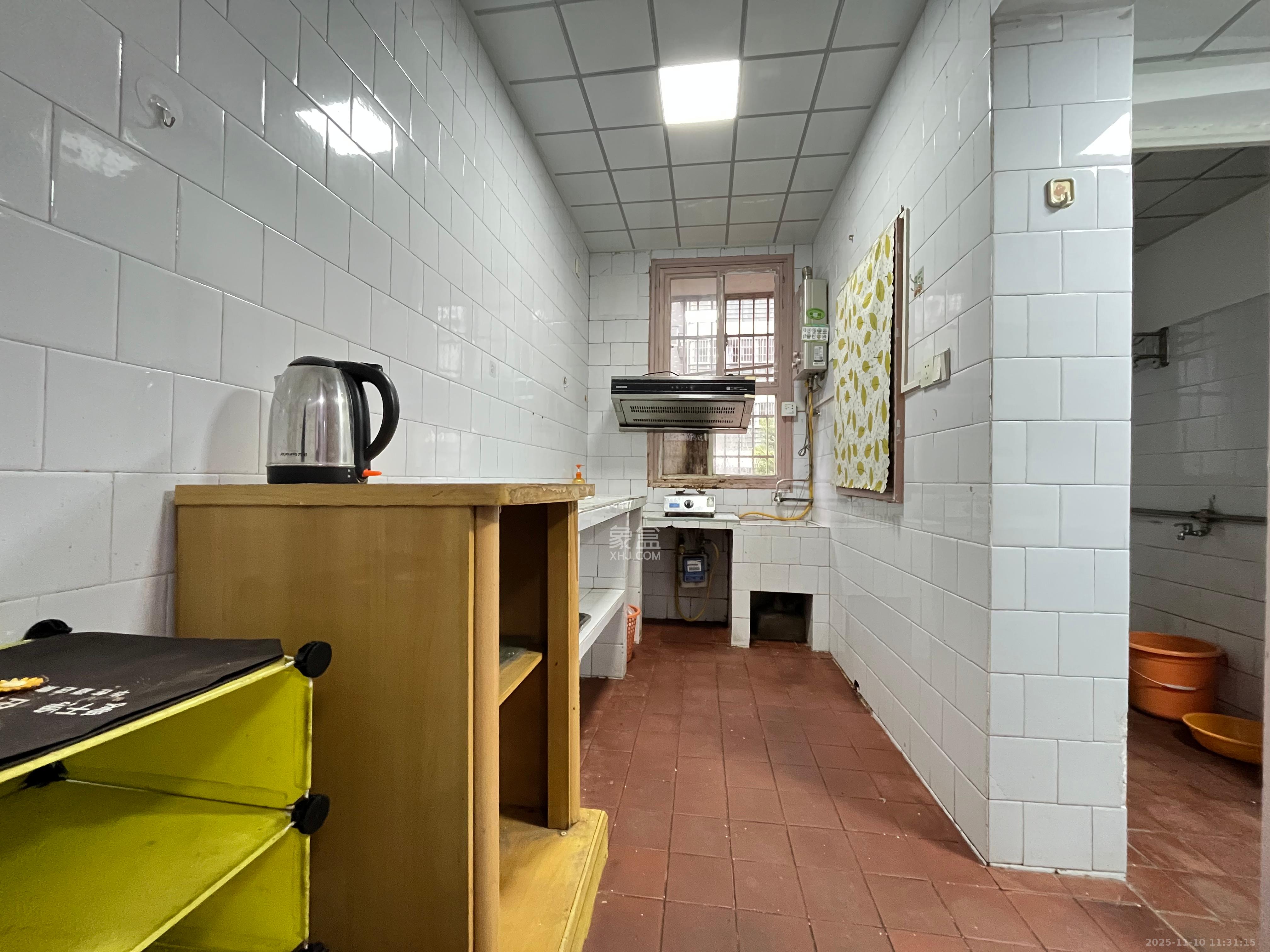 环达公寓  2室2厅1卫    1400.0元/月室内图