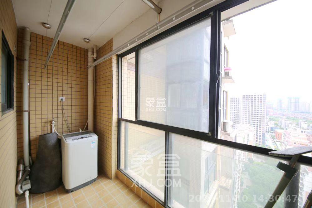 锦湘国际星城三期（锦绣苑）  2室1厅1卫    2200.0元/月