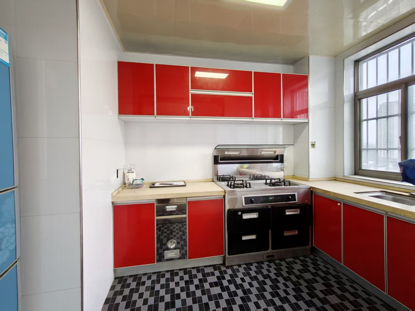 质量检测专家楼 4室2厅2卫 1700.0元/月 质量检测专家楼 4室2厅2卫 1700.0元/月室内图