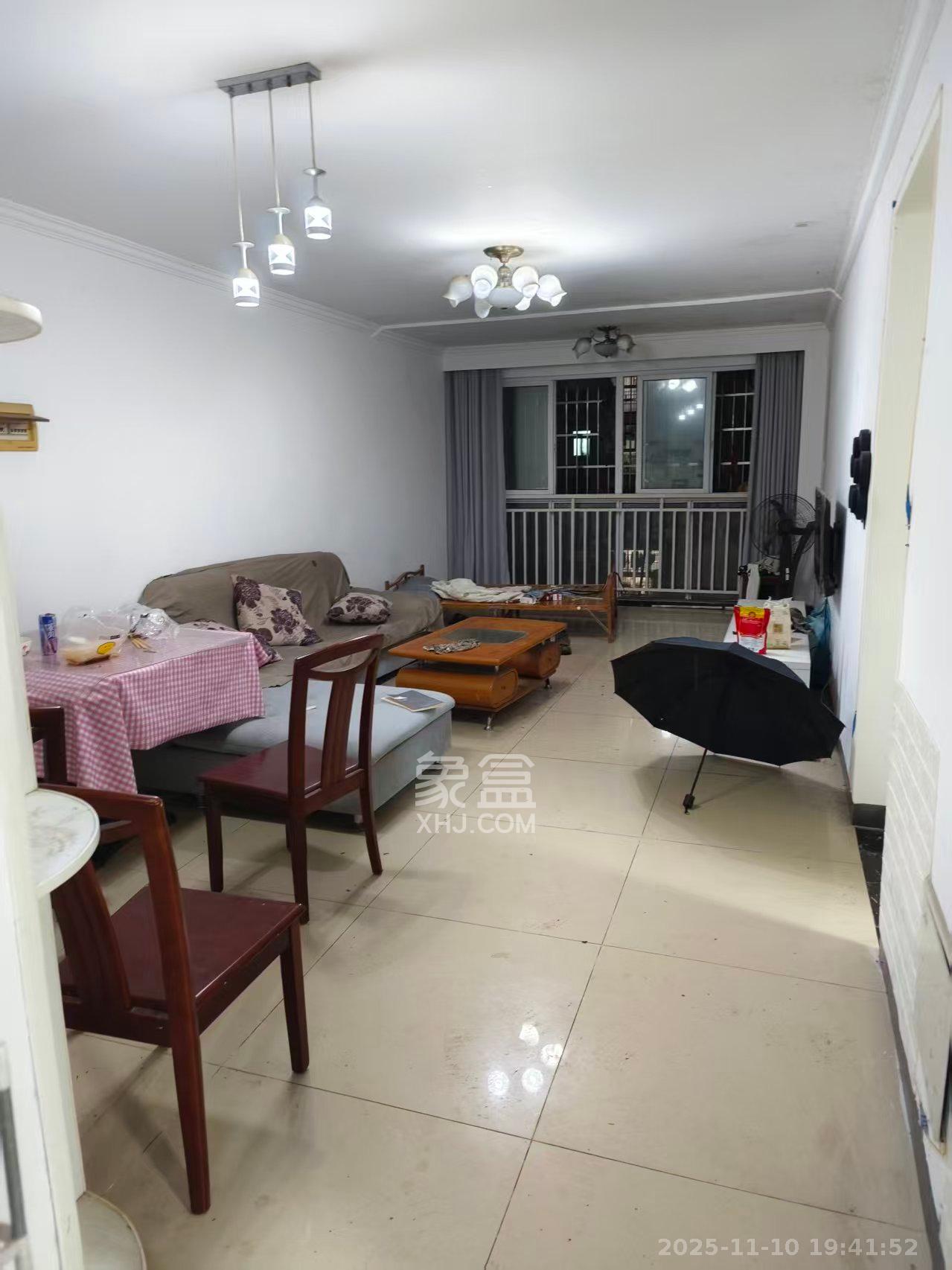 谷山乐园二期  1室2厅1卫    1700.0元/月