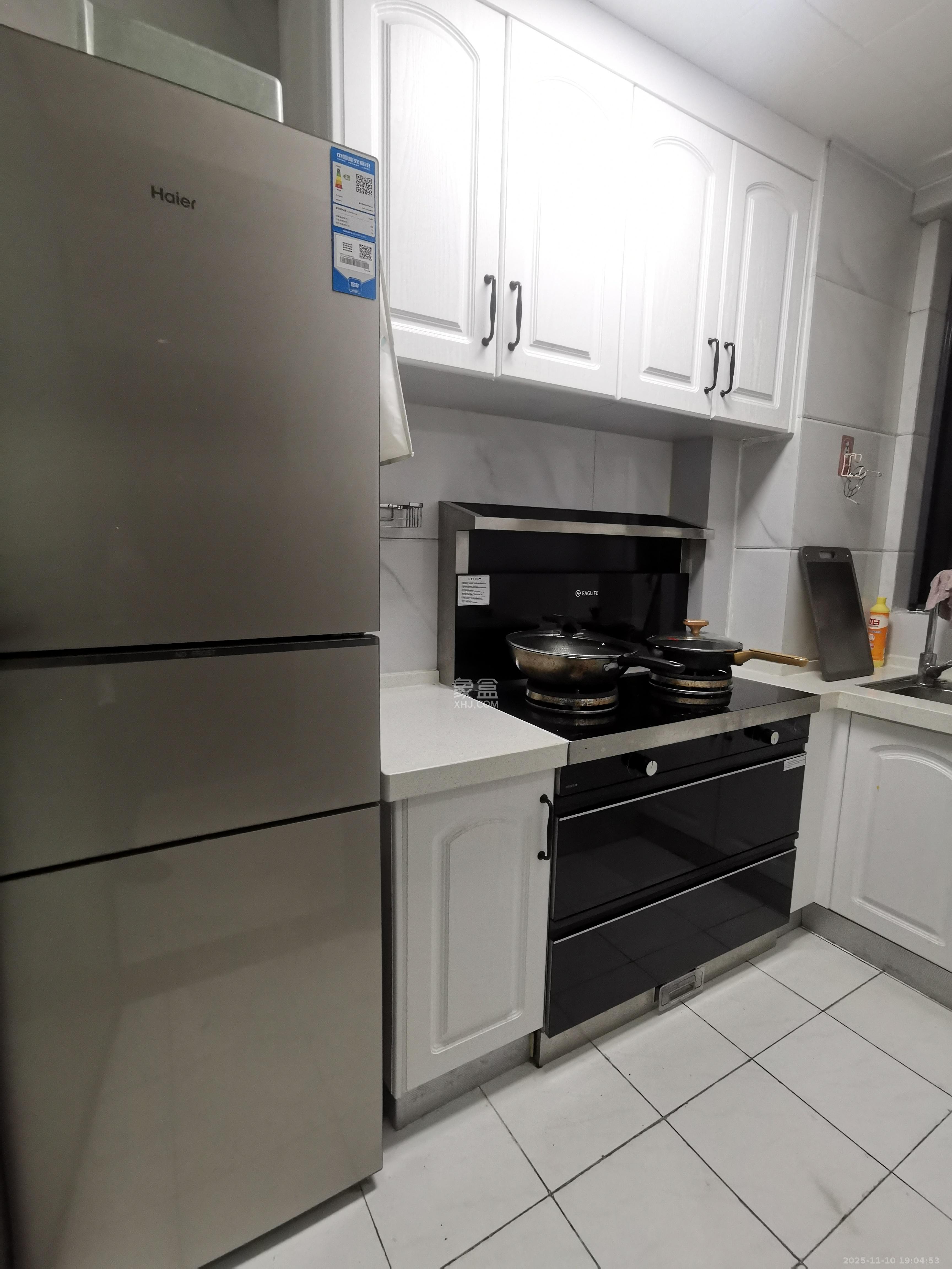 金晟年华  1室1厅1卫    1500.0元/月室内图