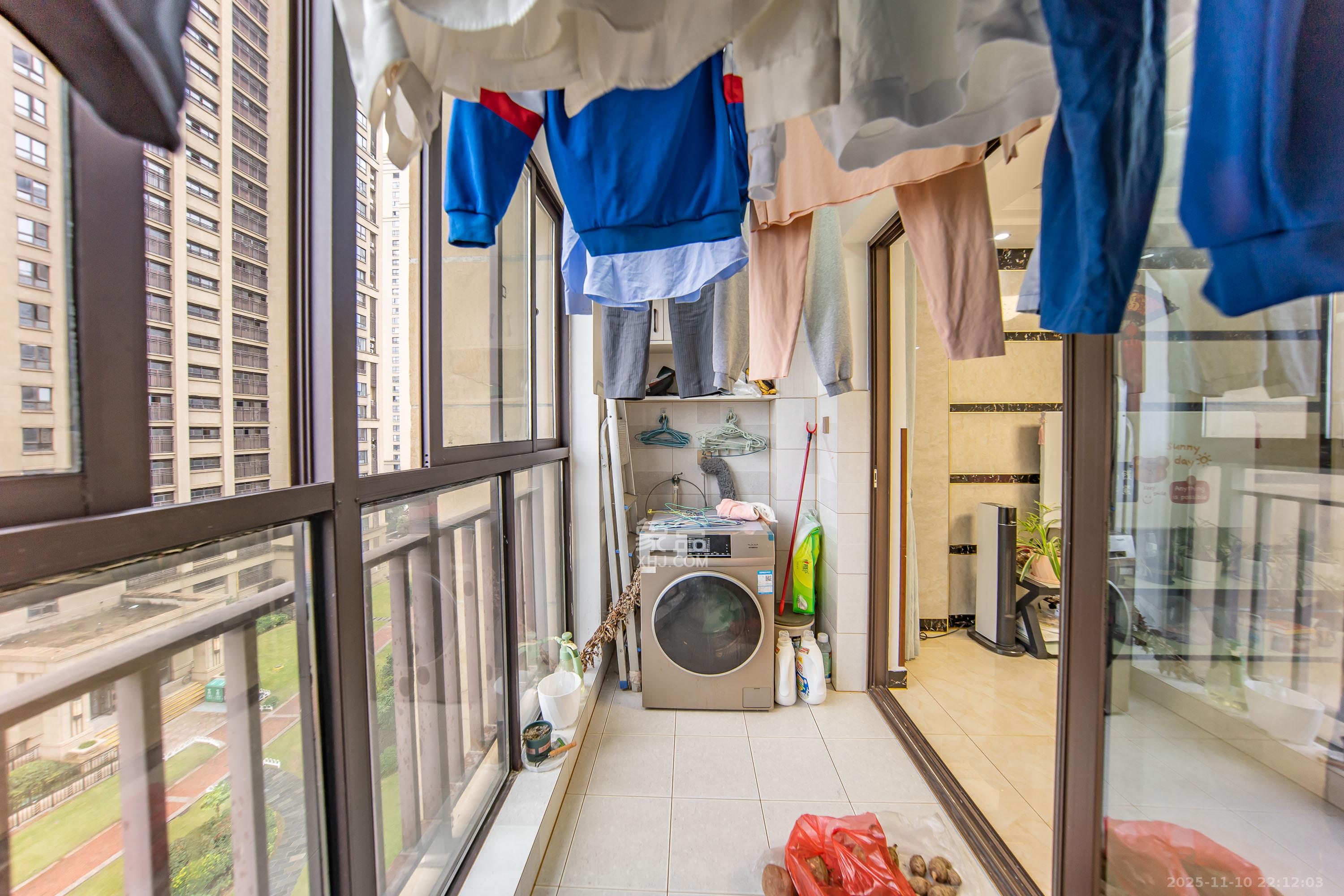 华润橡树湾 2室1厅1卫 59.8万 华润橡树湾 2室1厅1卫 59.8万阳台