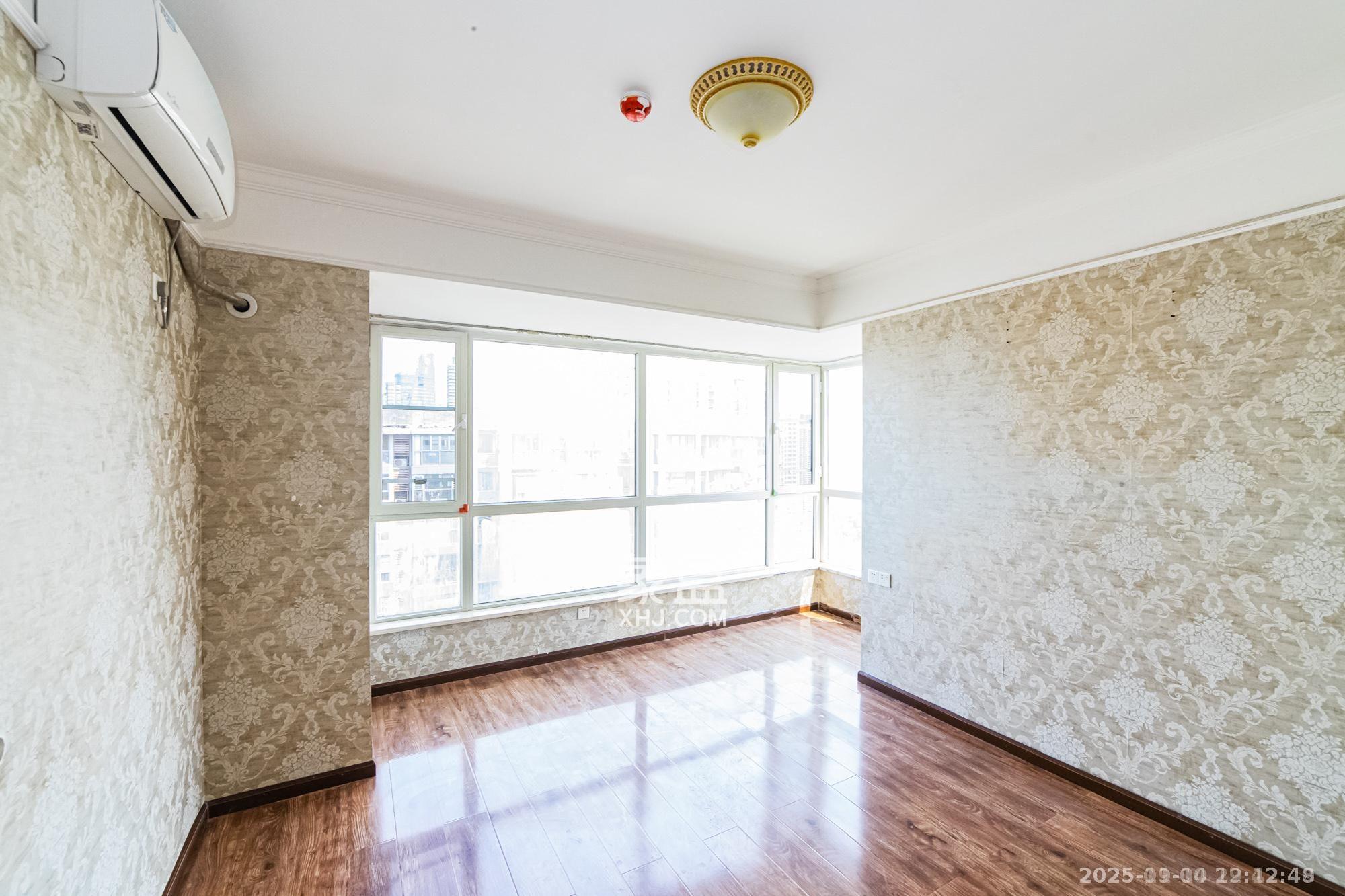 北辰三角洲E5区 4室2厅2卫 3700.0元/月 北辰三角洲E5区 4室2厅2卫 3700.0元/月室内图