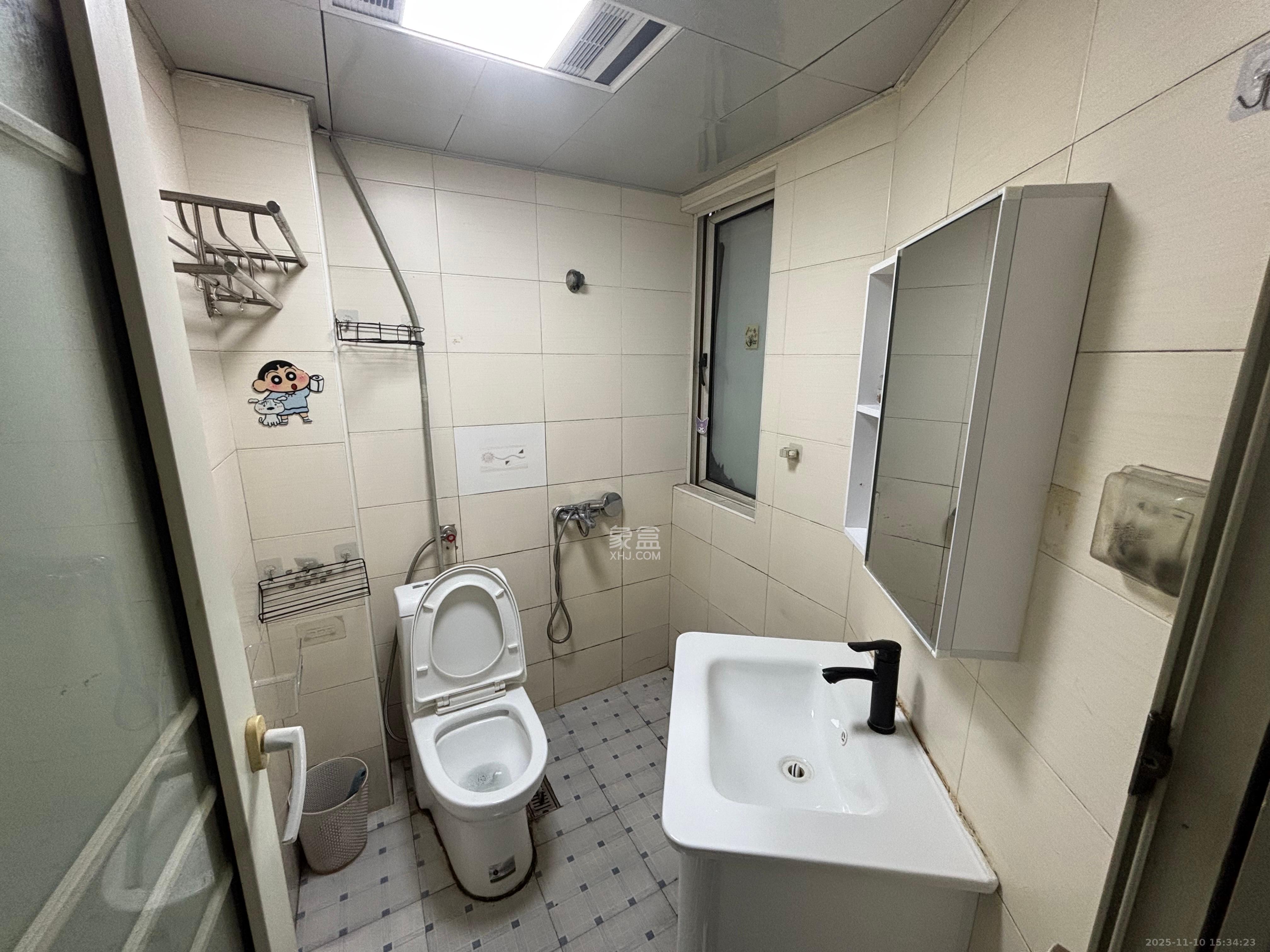 白沙晶城  1室1厅1卫    1800.0元/月室内图