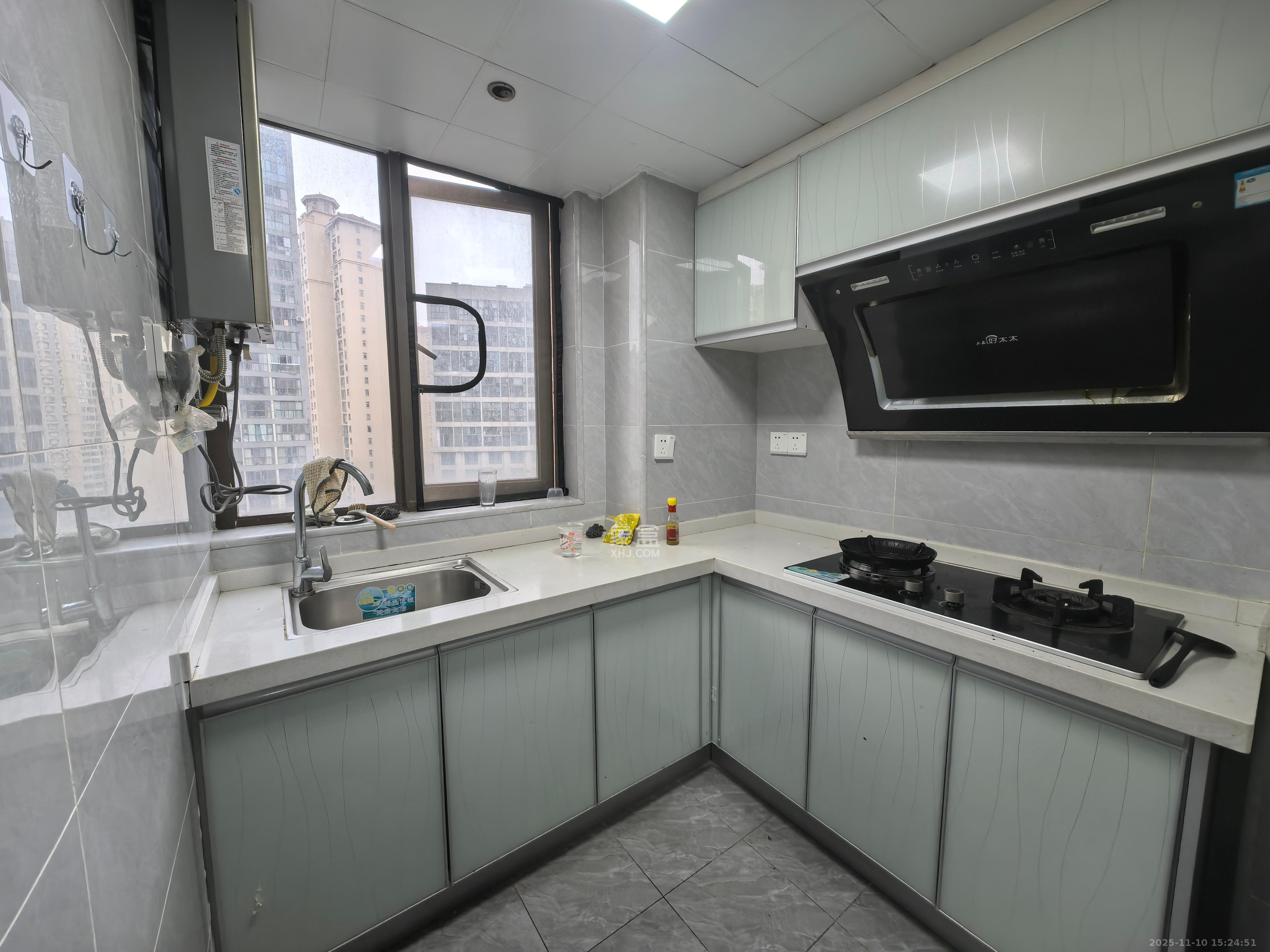 福晟钱隆国际(晟冉景苑) 2室1厅1卫 1800.0元/月 福晟钱隆国际(晟冉景苑) 2室1厅1卫 1800.0元/月室内图