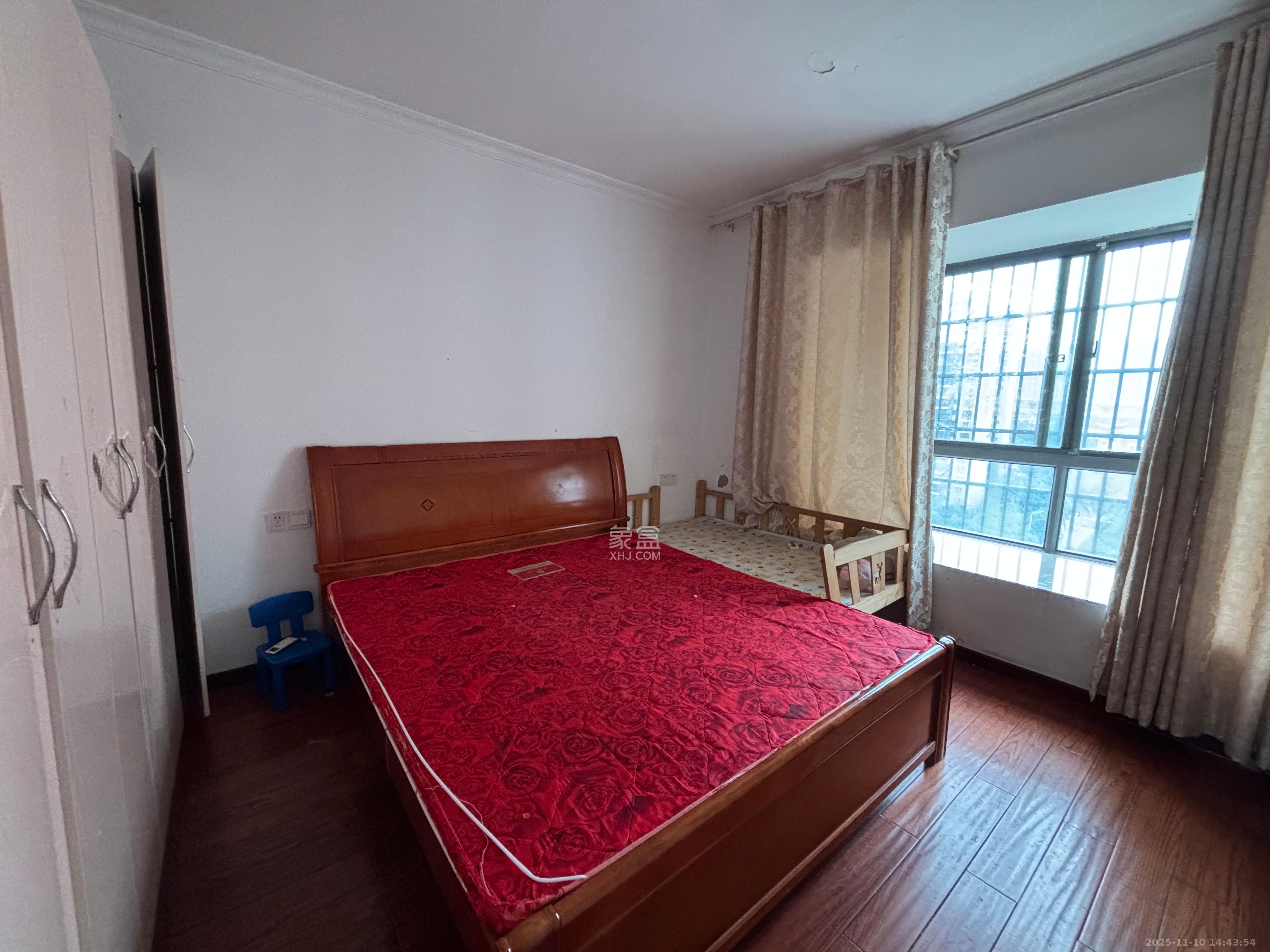 鑫天御景湾 2室1厅1卫 2000.0元/月 鑫天御景湾 2室1厅1卫 2000.0元/月室内图