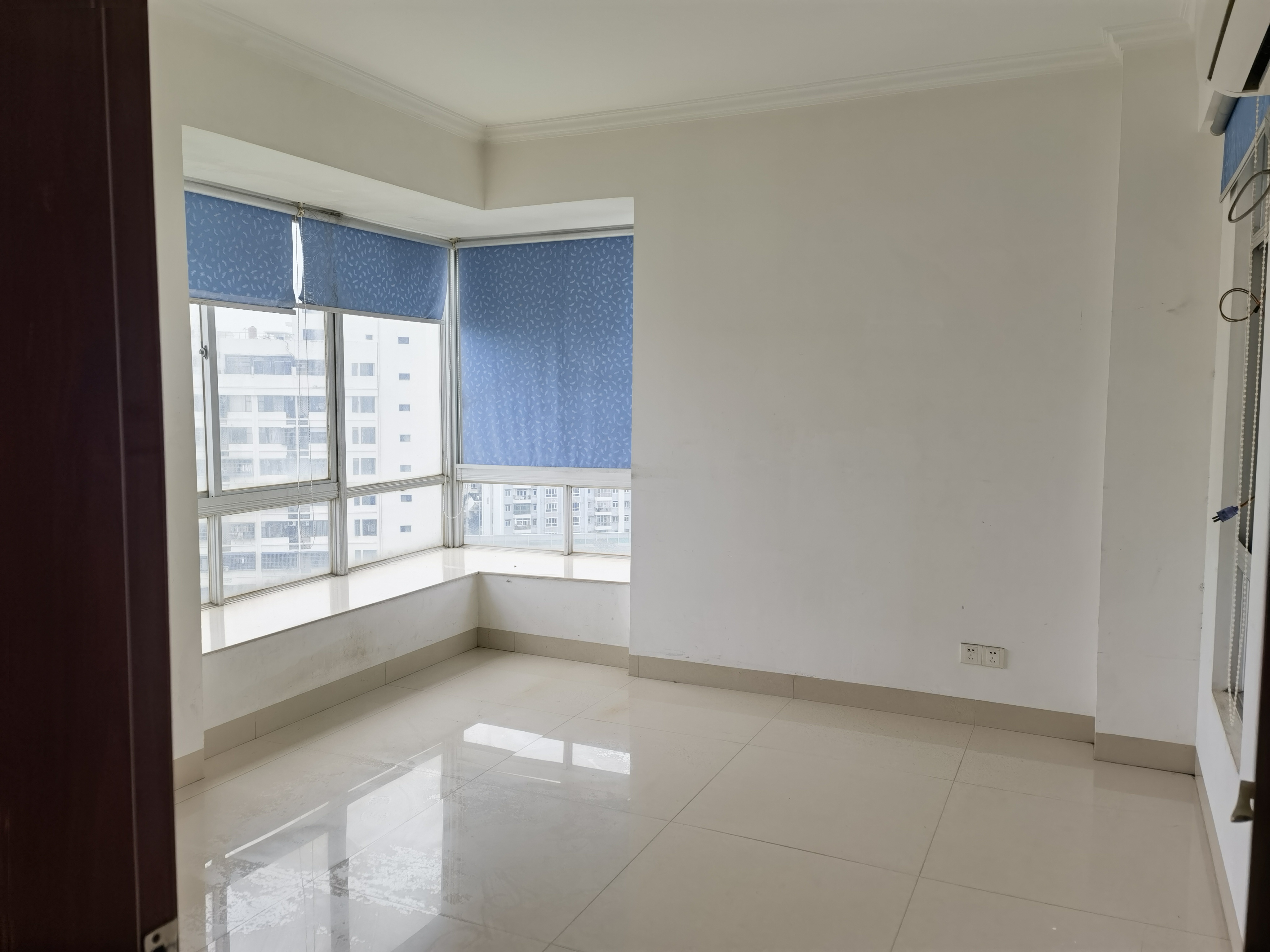 金润大厦 4室2厅2卫 4000.0元/月 金润大厦 4室2厅2卫 4000.0元/月室内图