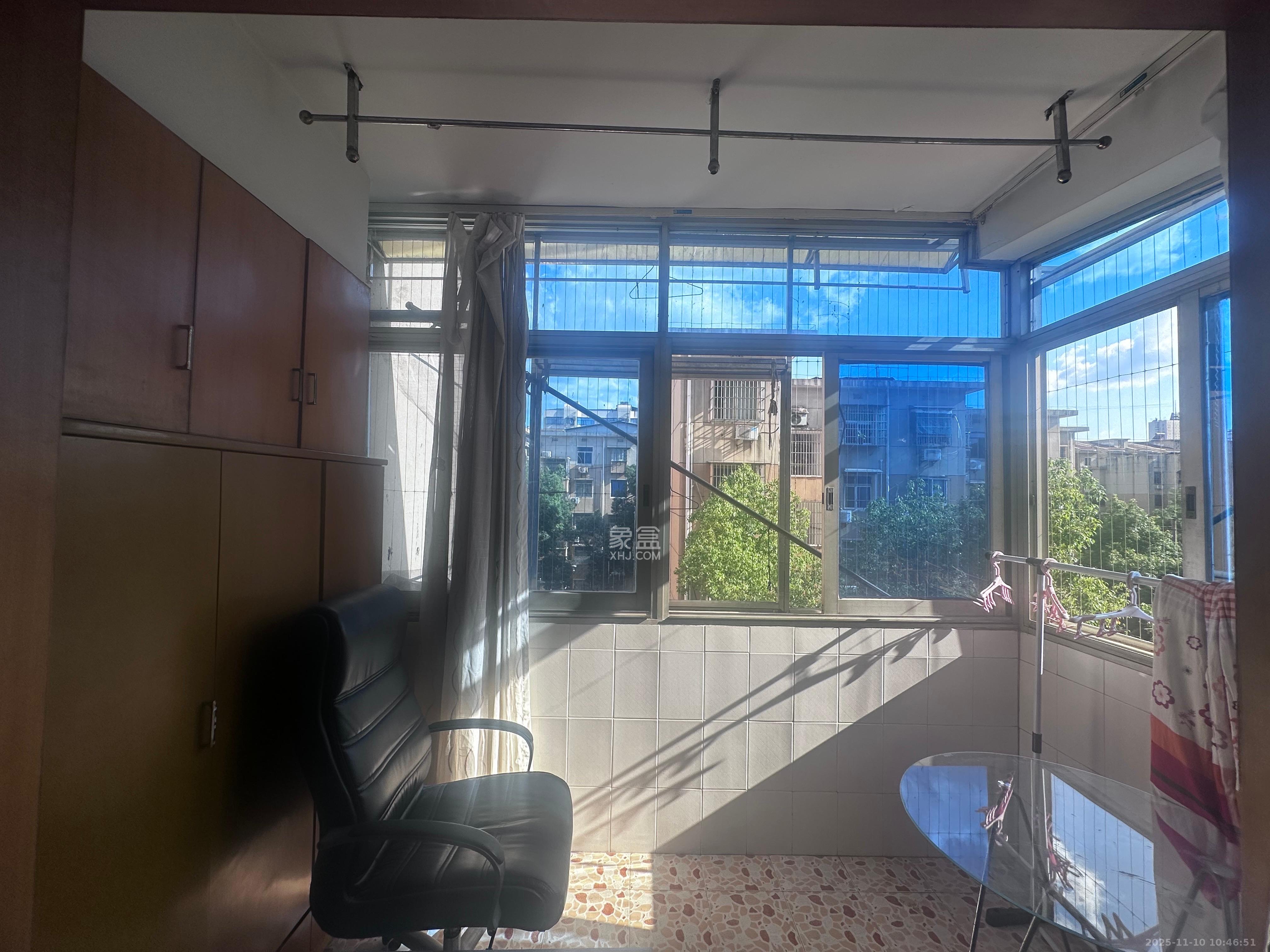 火星一片  2室1厅1卫    1100.0元/月室内图