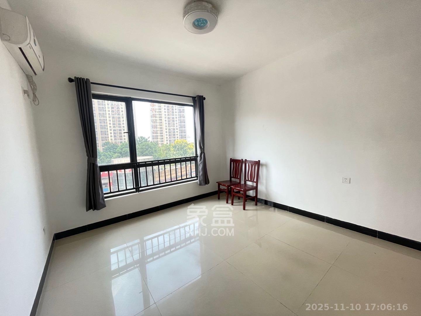 达美D6区 4室2厅2卫 3000.0元/月 达美D6区 4室2厅2卫 3000.0元/月室内图