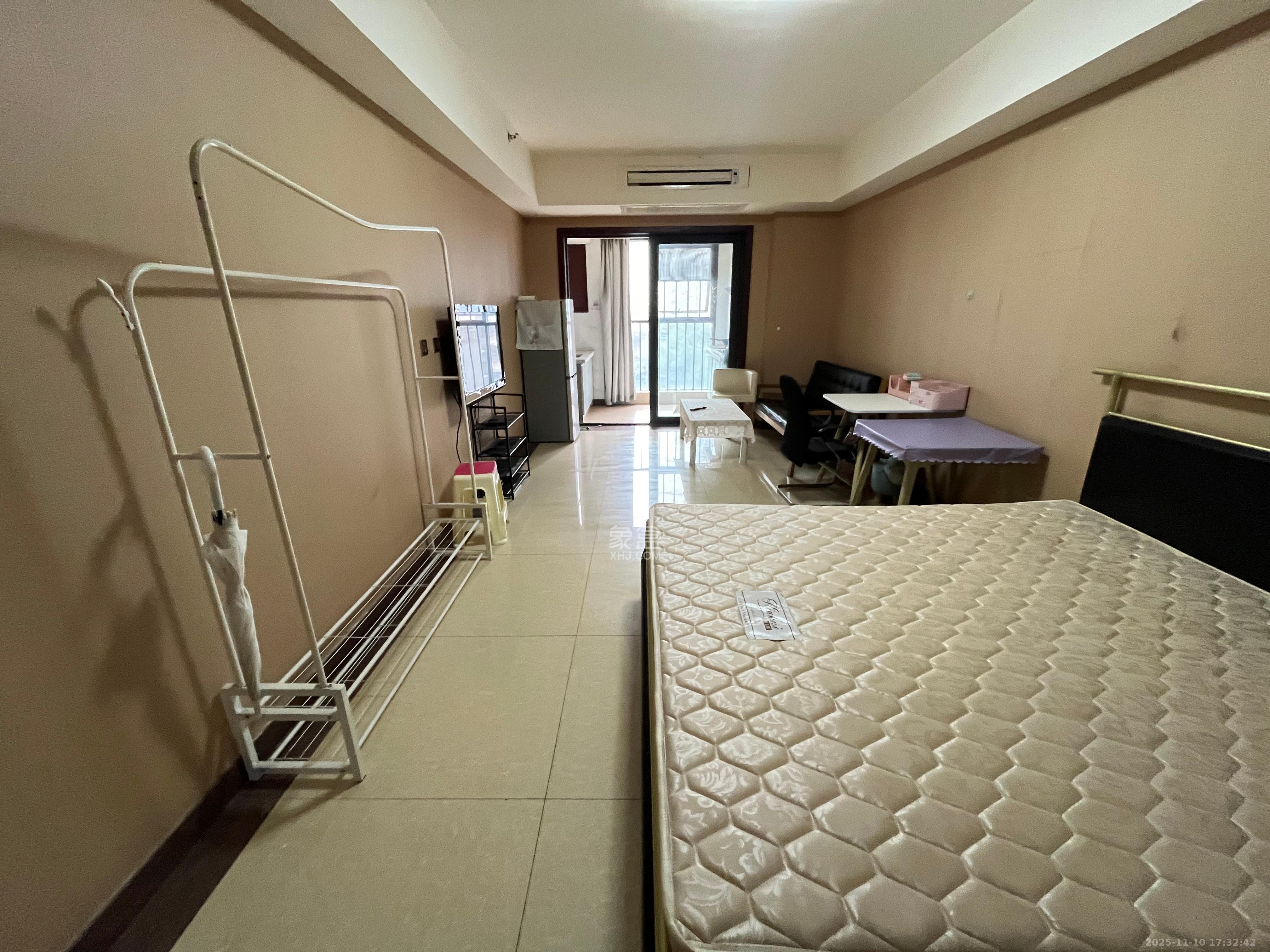 东塘瑞府 1室1厅1卫 1500.0元/月 东塘瑞府 1室1厅1卫 1500.0元/月室内图