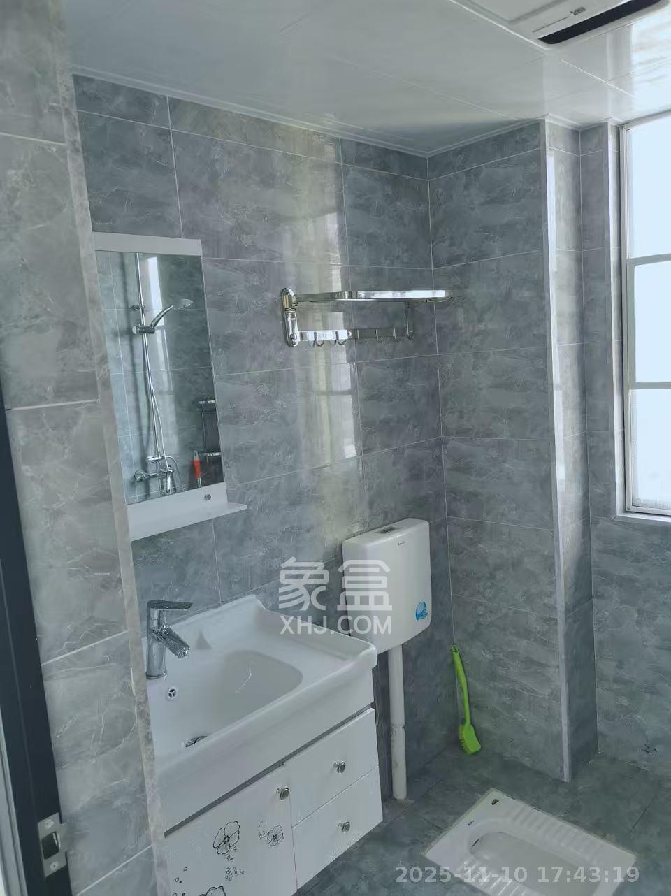 星城新宇川河苑 2室2厅1卫 1700.0元/月 星城新宇川河苑 2室2厅1卫 1700.0元/月室内图