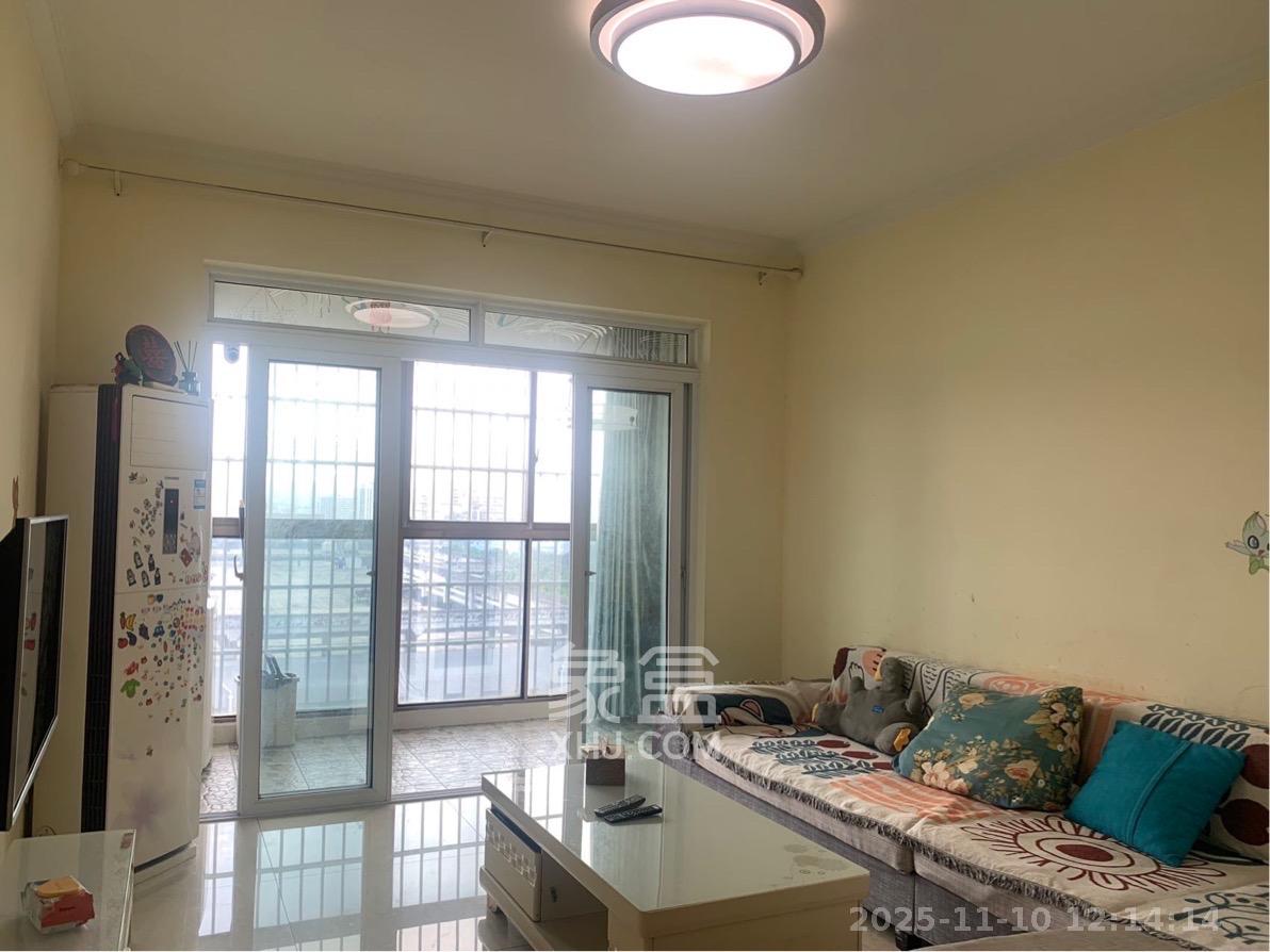 可可小城（麓谷可可小城)  2室2厅1卫    2200.0元/月