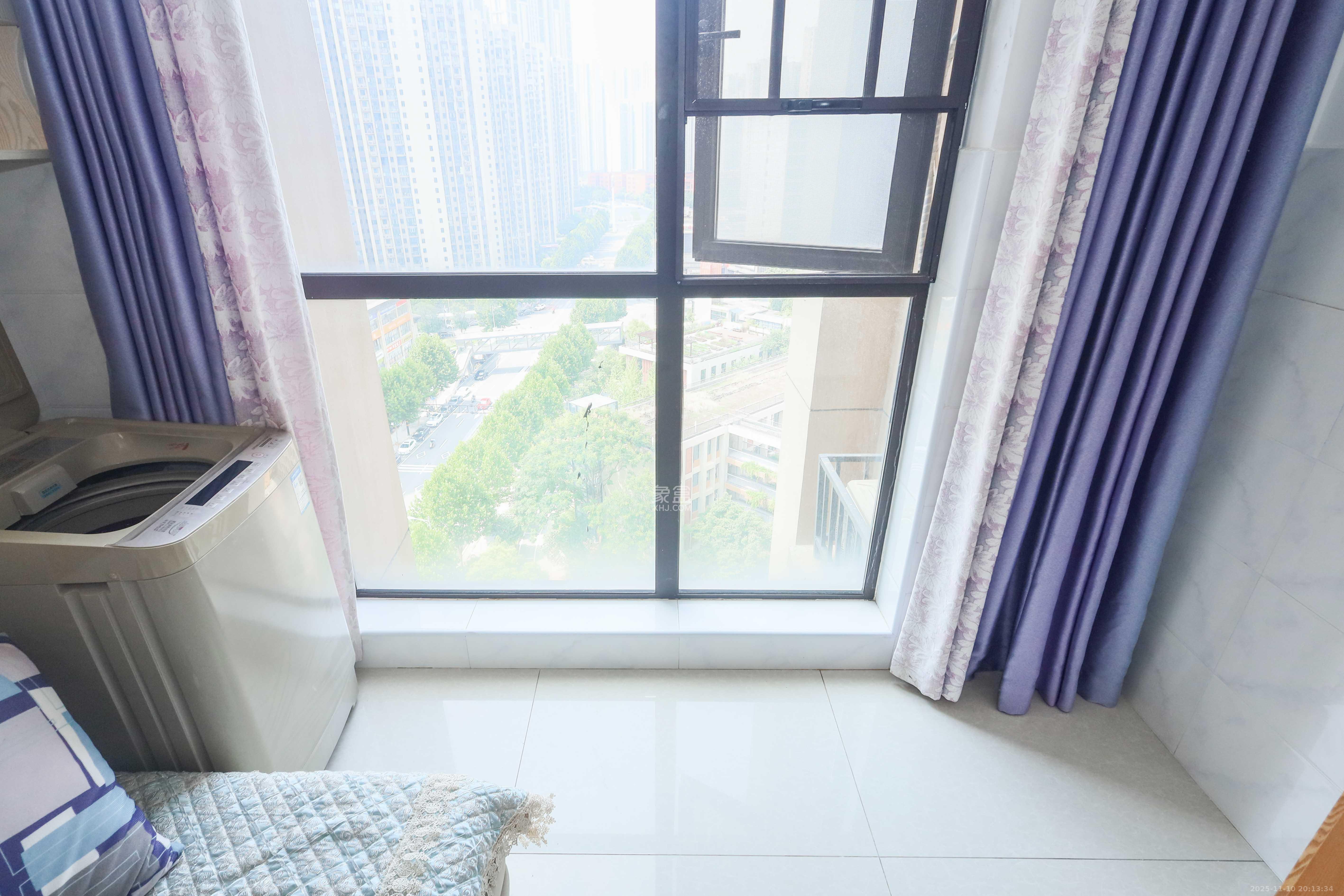 梅溪湖合能璞丽  2室2厅1卫    76.8万阳台