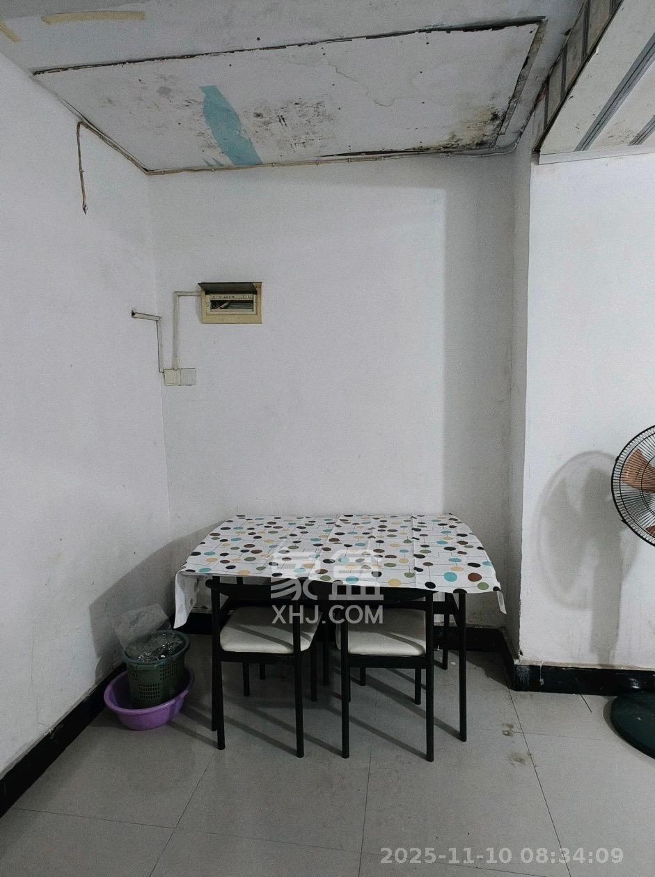 金科佳苑  1室0厅0卫    900.0元/月室内图