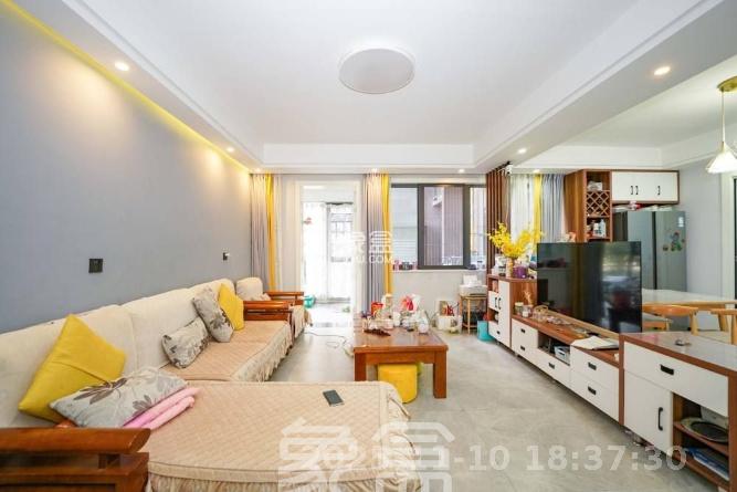 西湖鸿运佳苑  3室2厅2卫    88.0万