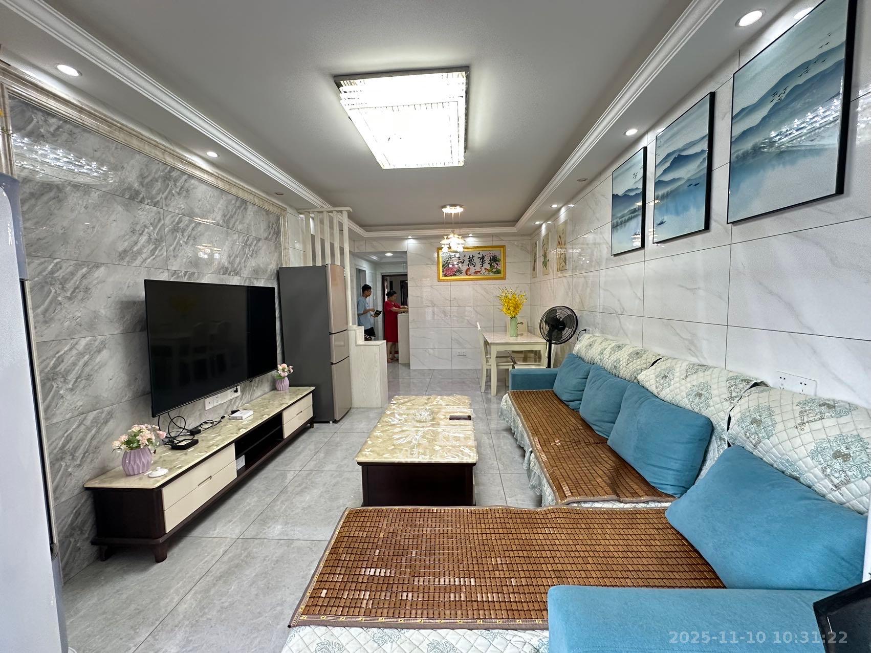 嘉雨兴园 2室1厅1卫 2600.0元/月 嘉雨兴园 2室1厅1卫 2600.0元/月室内图