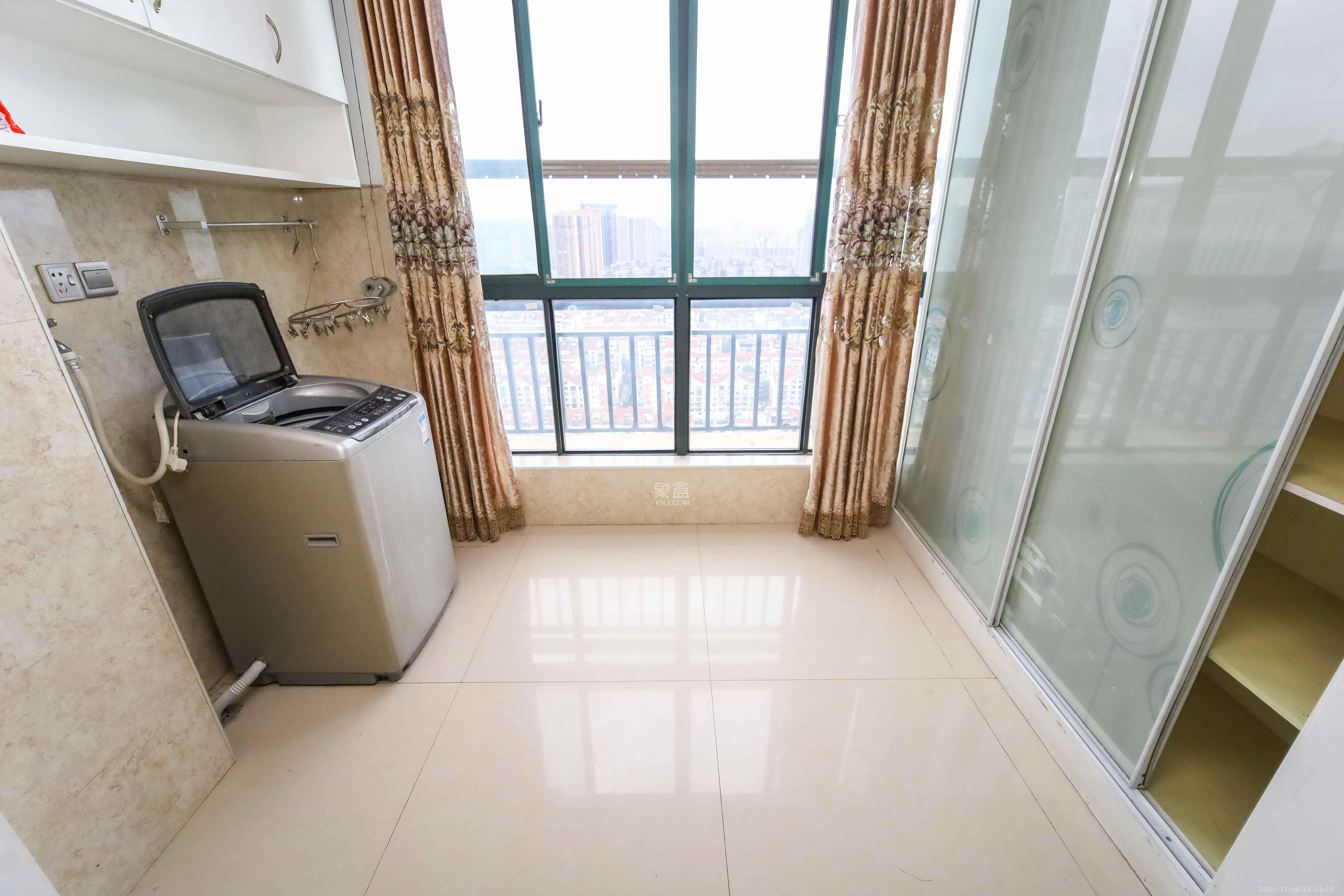 东玺门 2室1厅1卫 71.88万 东玺门 2室1厅1卫 71.88万阳台