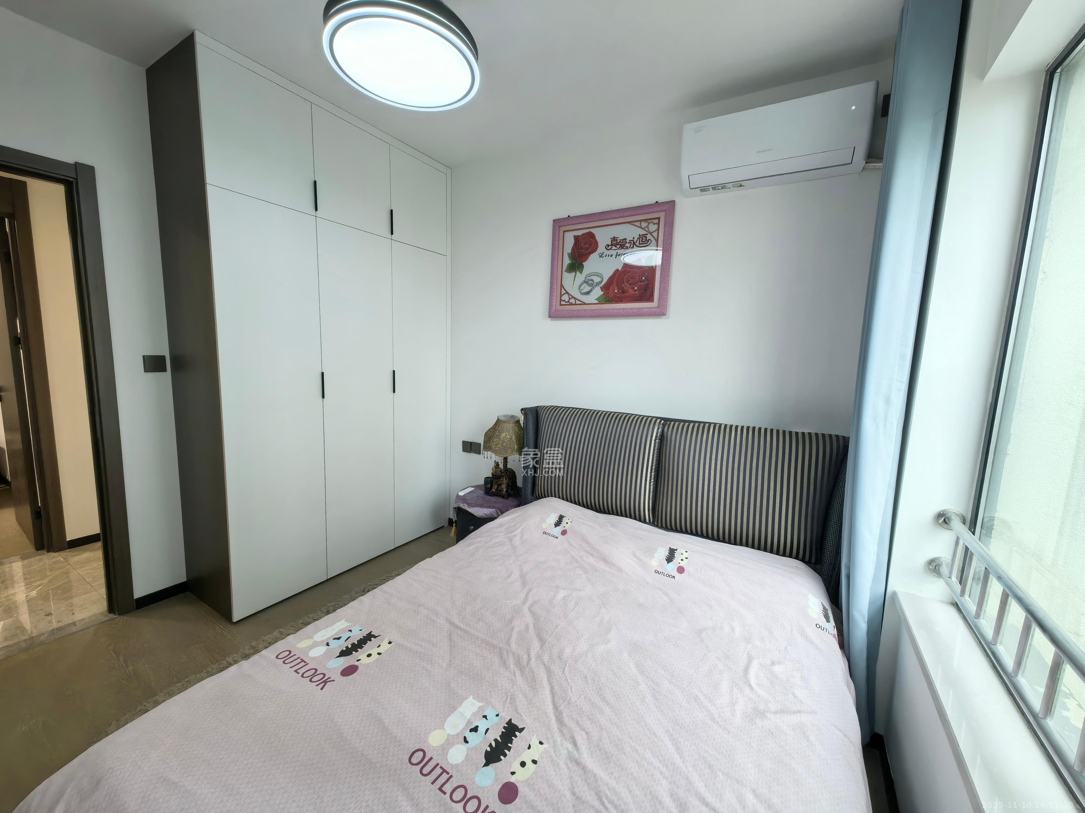 欣利梅溪左岸  3室2厅2卫    3200.0元/月室内图