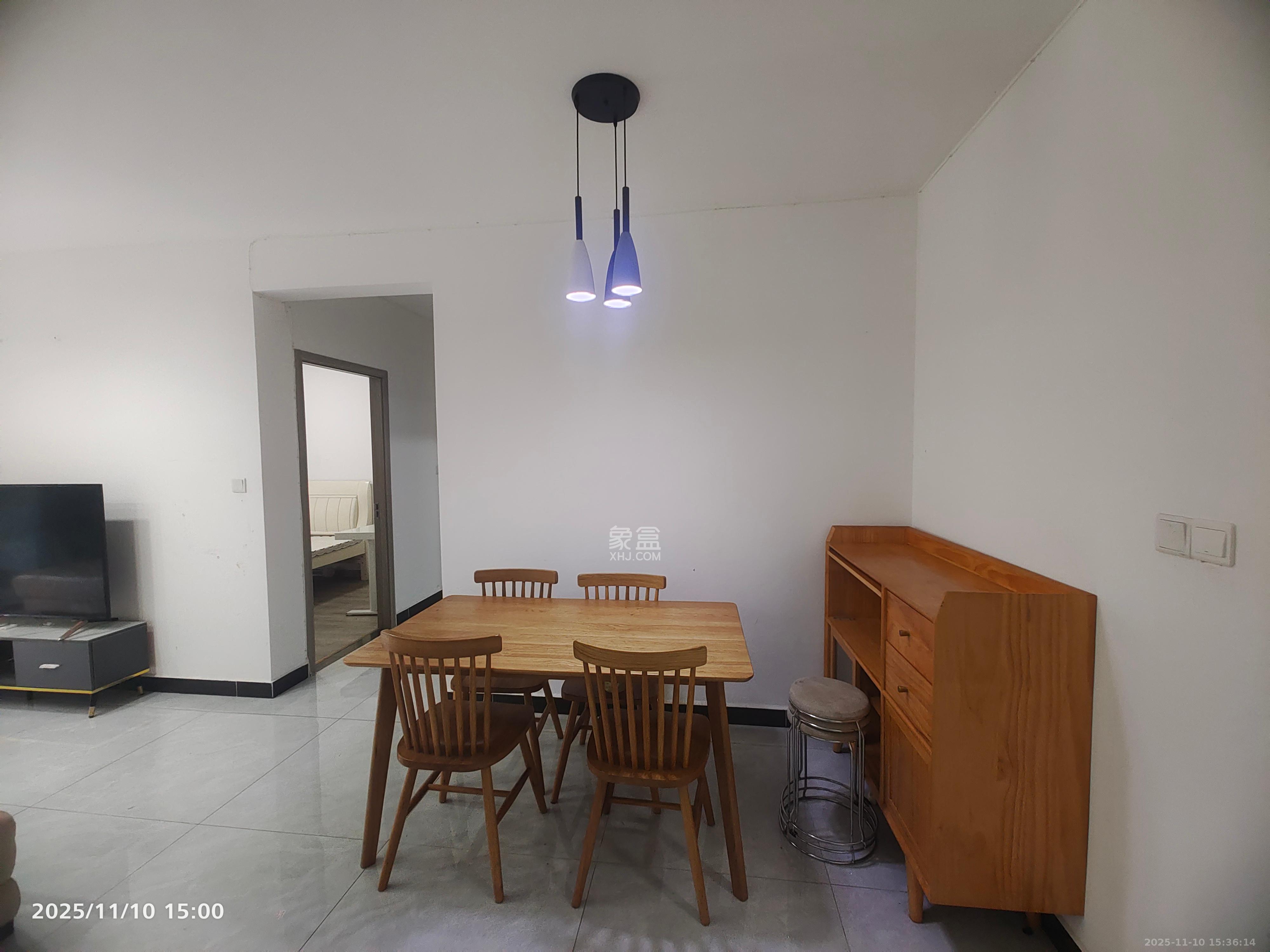 弘阳昕悦府  3室1厅1卫    2700.0元/月室内图