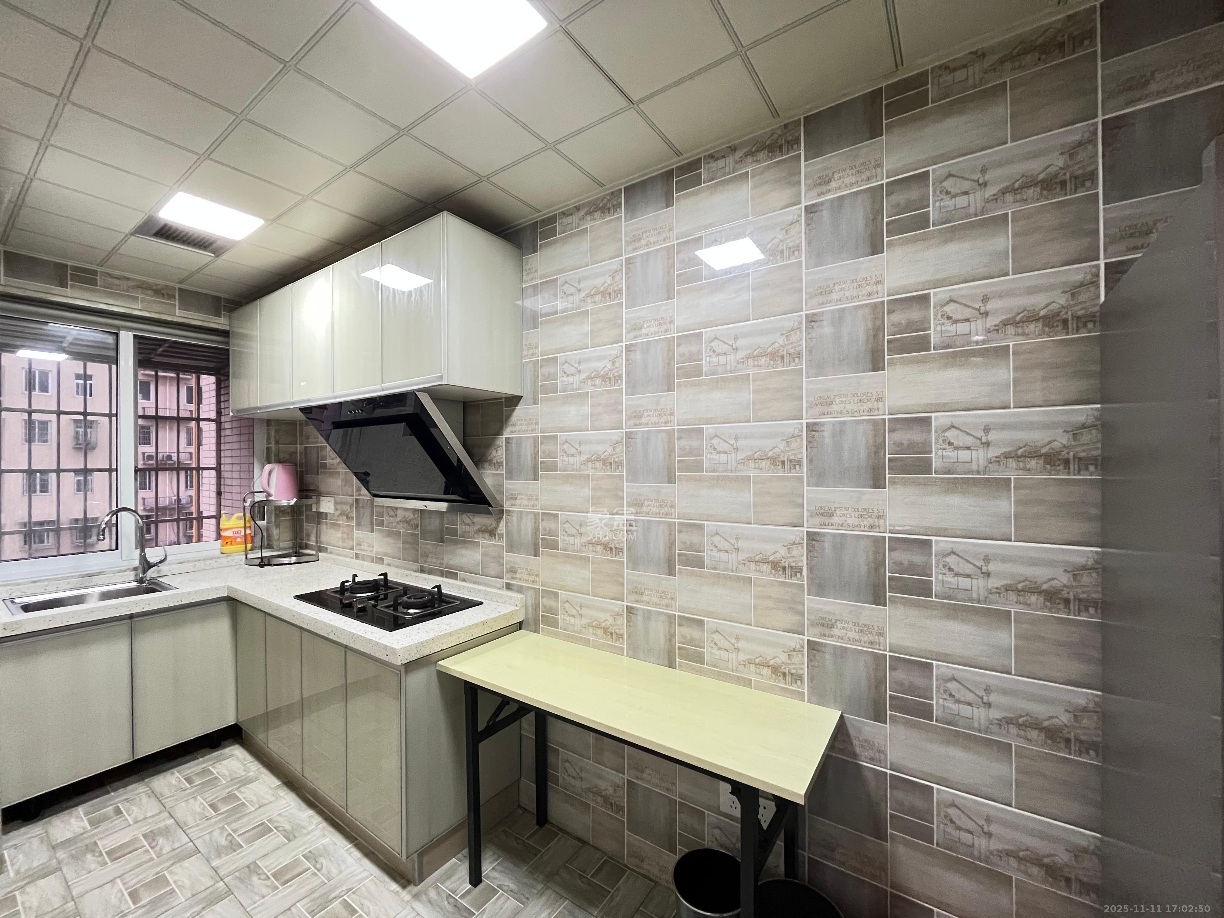 星城新宇颐景苑  1室1厅1卫    1700.0元/月室内图