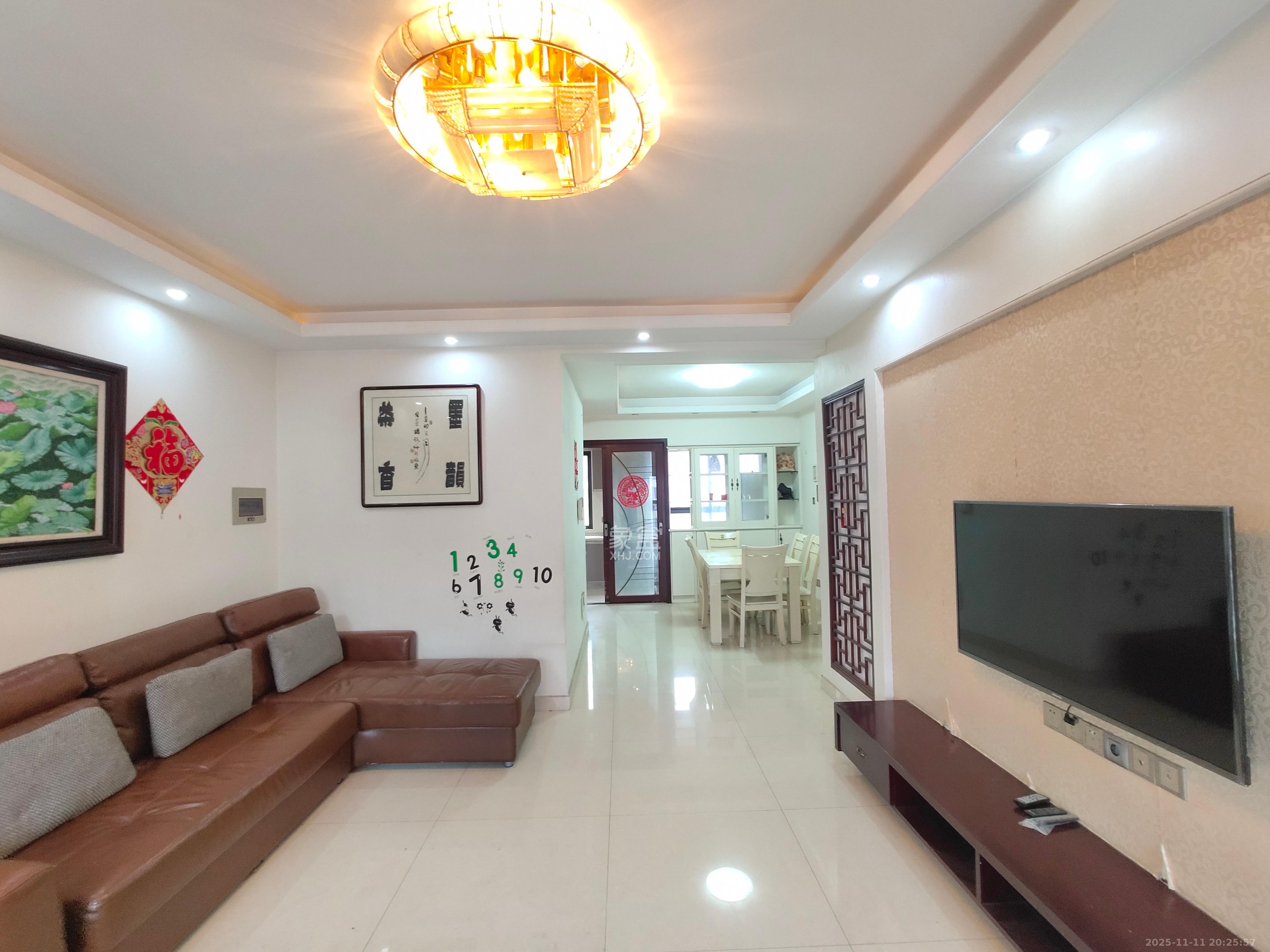 嘉宇盛世华章  3室2厅2卫    2800.0元/月室内图