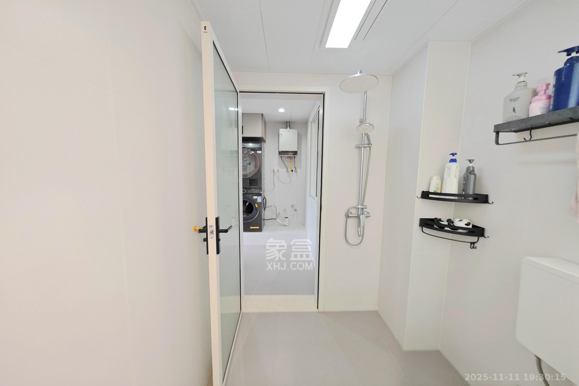 保利大都汇四期 3室2厅2卫 143.0万 保利大都汇四期 3室2厅2卫 143.0万其他