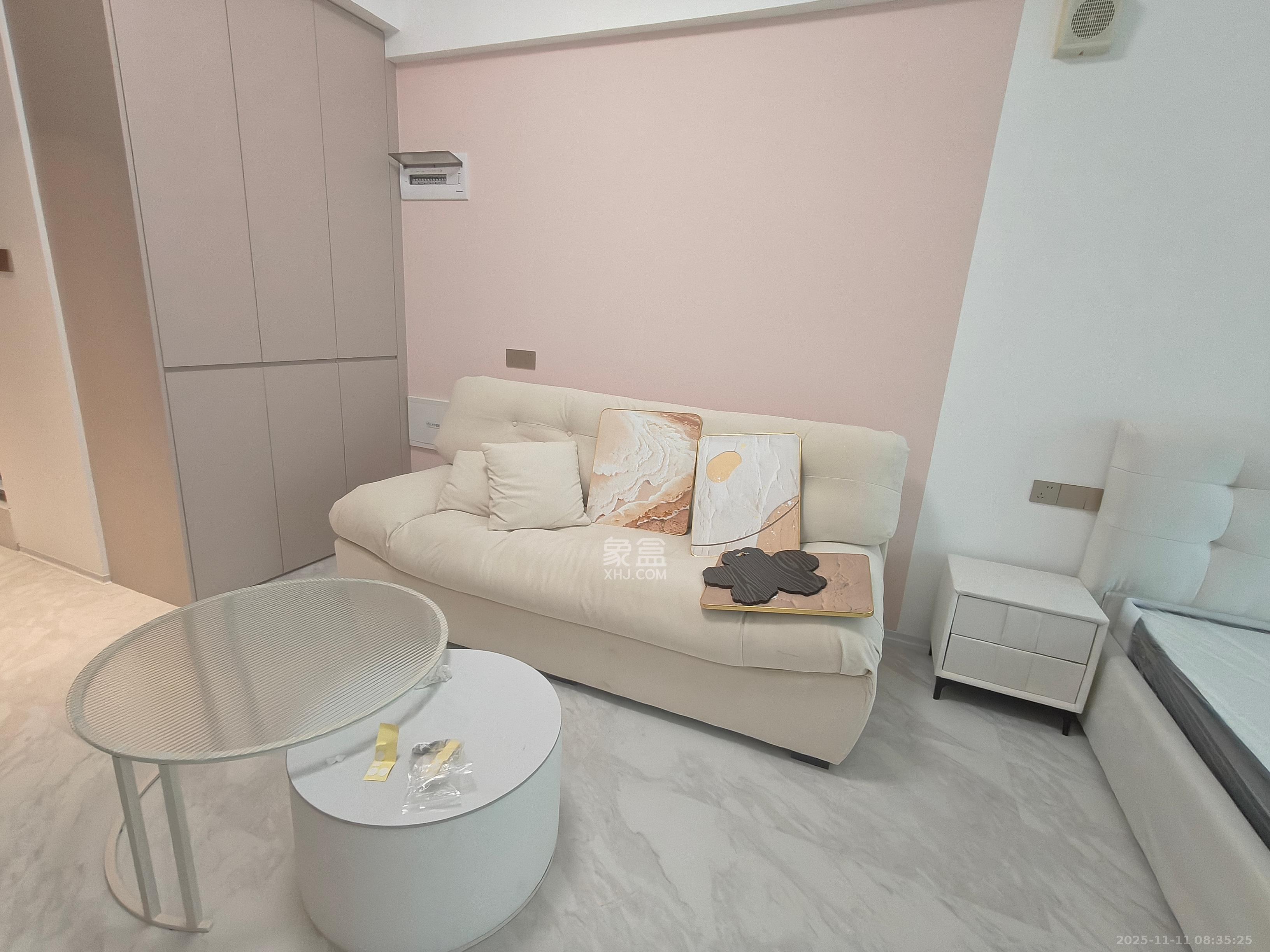 恒大誉府(融誉商业中心) 1室0厅0卫 1800.0元/月 恒大誉府(融誉商业中心) 1室0厅0卫 1800.0元/月室内图