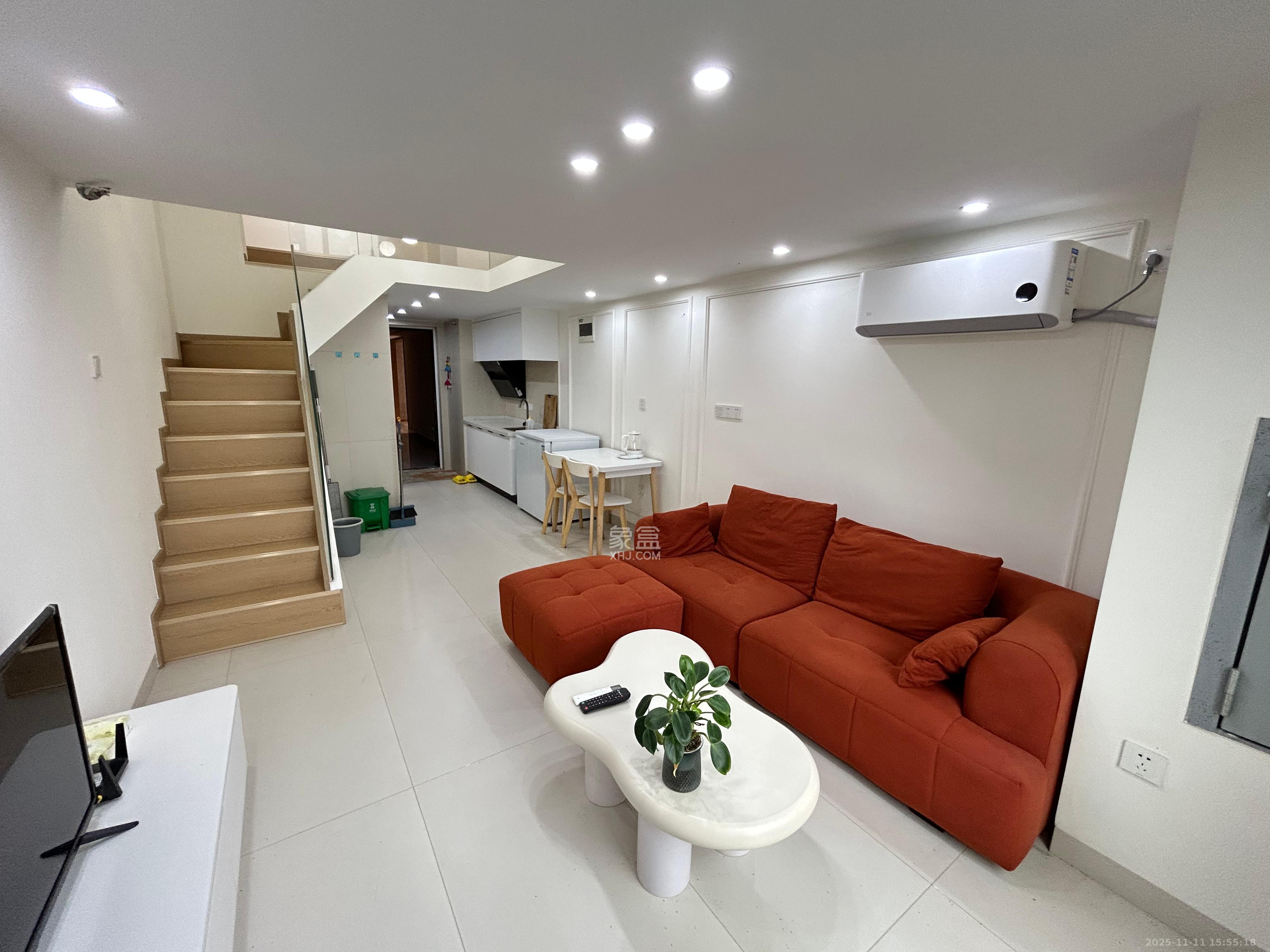 梅溪悦章 2室1厅1卫 2300.0元/月 梅溪悦章 2室1厅1卫 2300.0元/月室内图