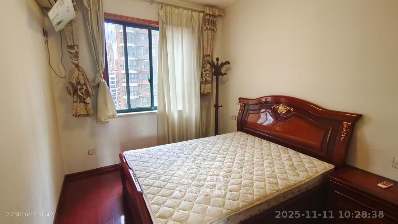 华盛世纪新城  3室2厅2卫    2500.0元/月室内图