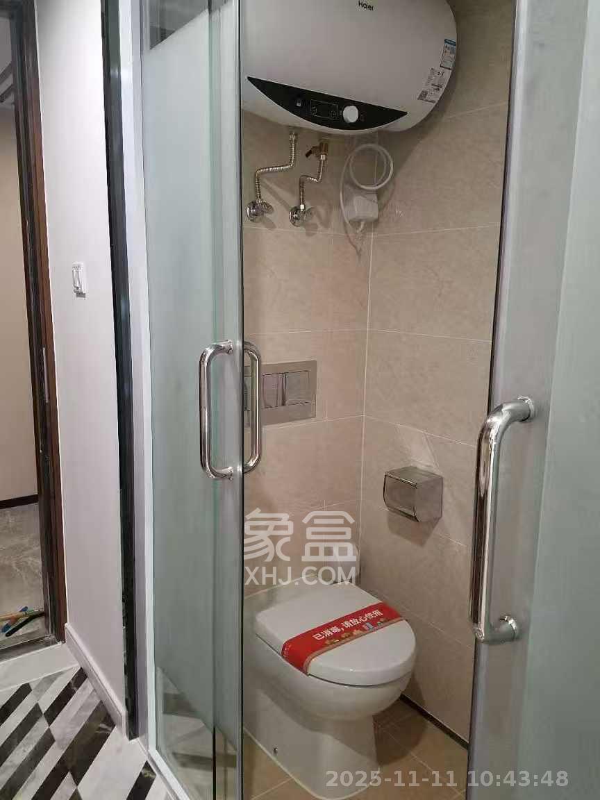 万科金域缇香 1室1厅1卫 1380.0元/月 万科金域缇香 1室1厅1卫 1380.0元/月室内图