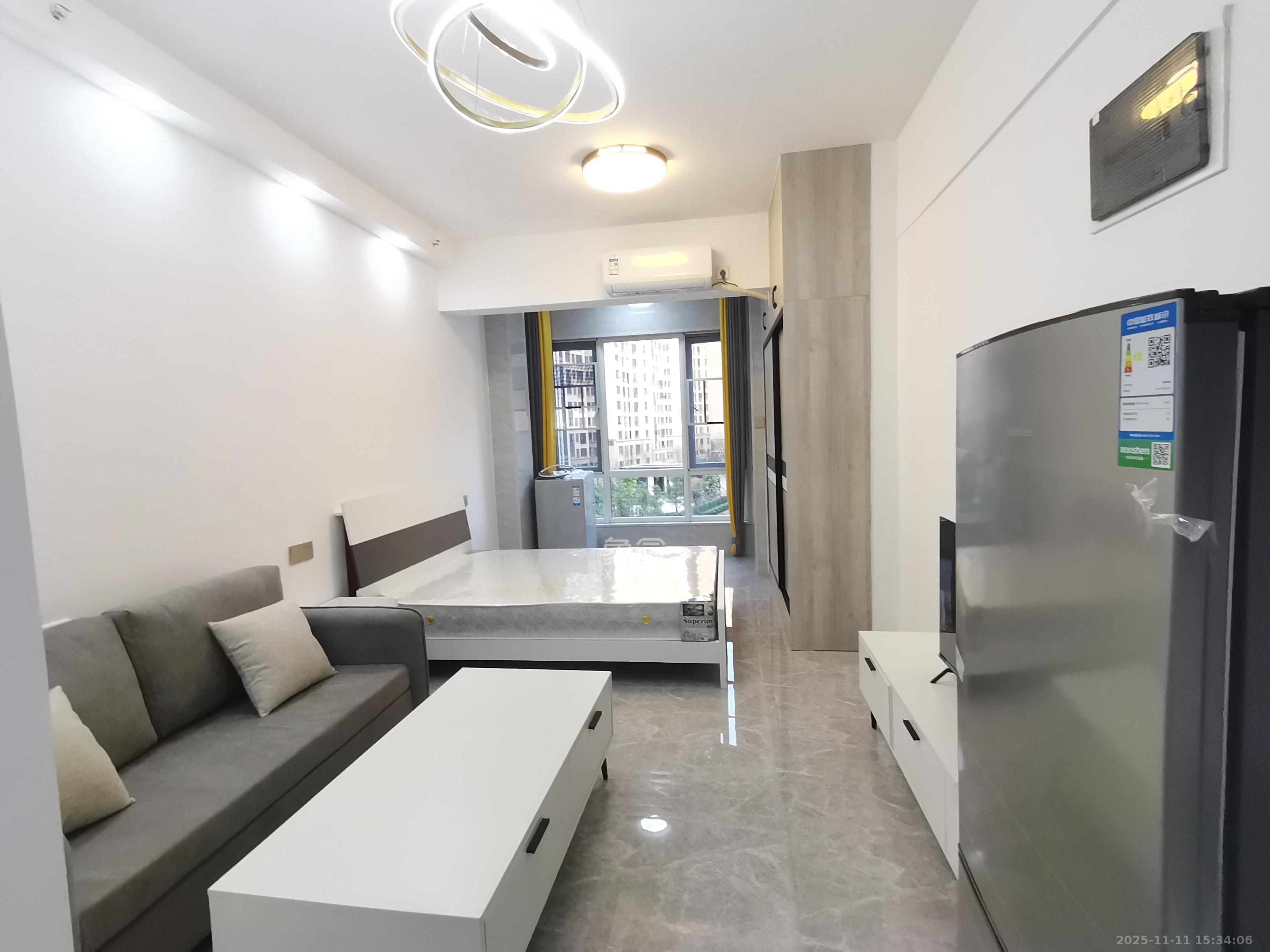 金地铂悦  1室1厅1卫    1200.0元/月室内图